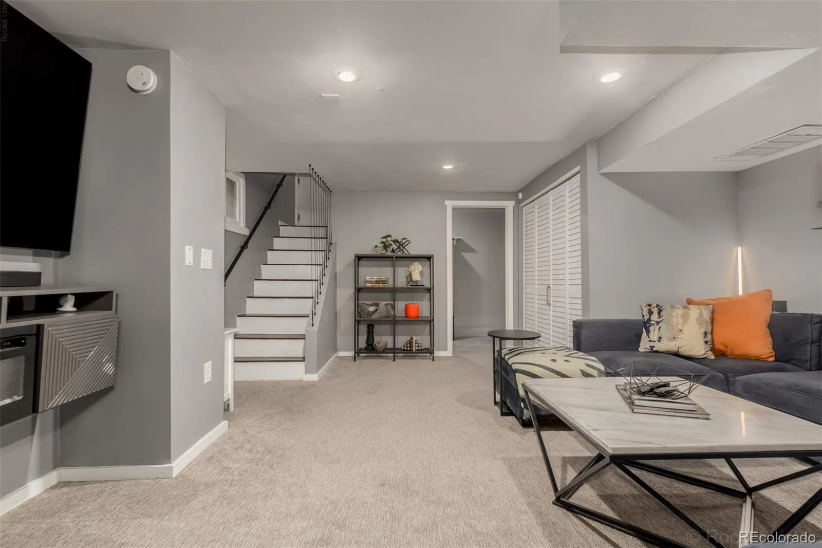 300 S Lincoln Street Denver CO 80209 | MLS #REC7636266 08132026181732 1600 24