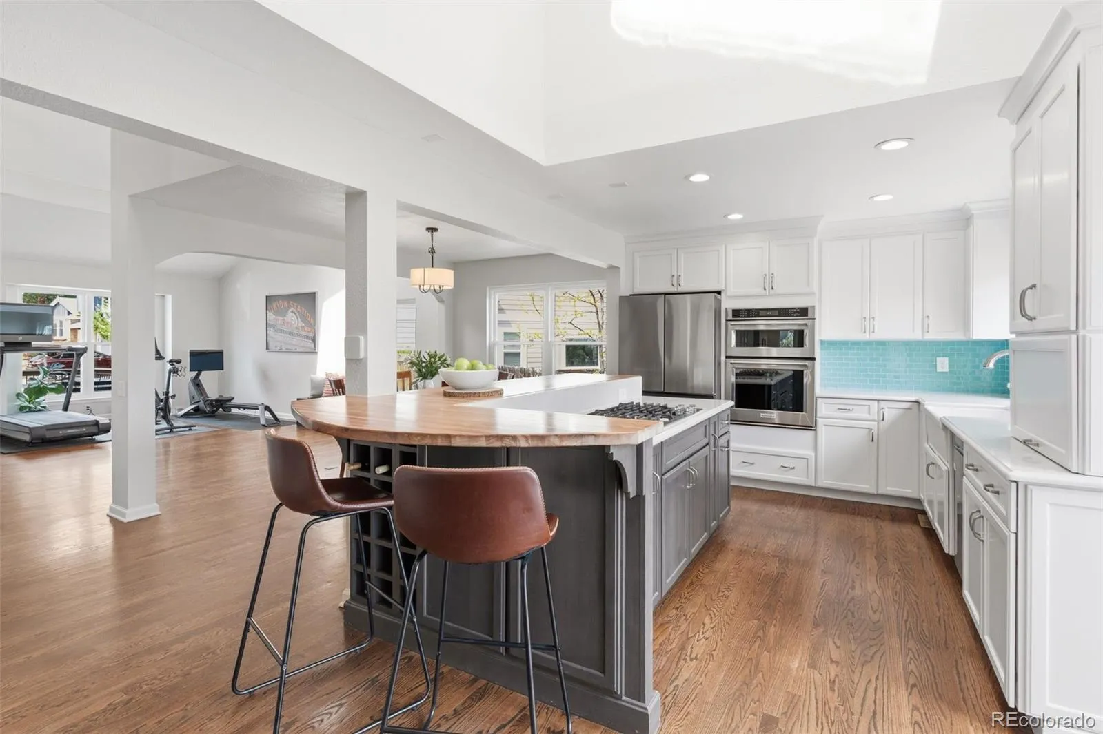 04152026165115 1600 8