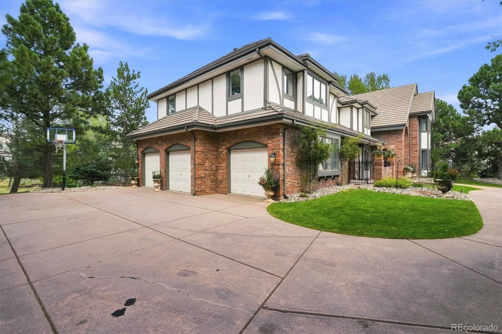 3 Mourning Dove Lane Littleton CO 80127 | MLS #REC7637695 08062026182417 1600 3