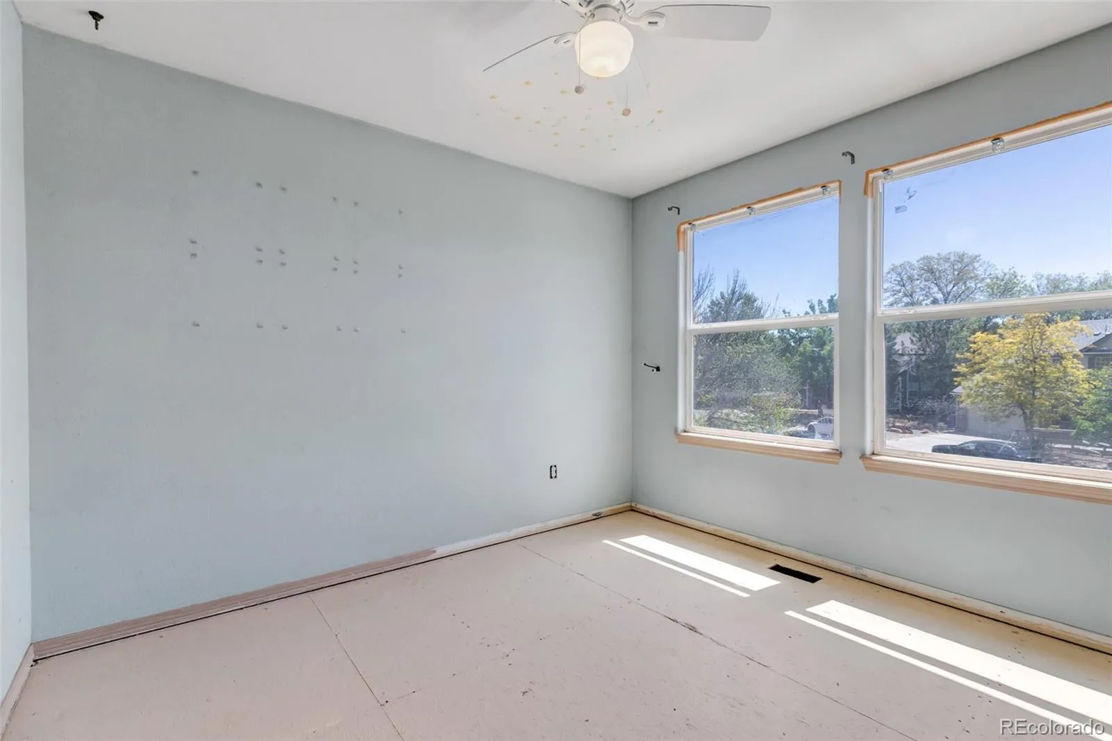 1415 Snowberry Lane Broomfield CO 80020 MLS #REC7638116 05112026152347 1600 18