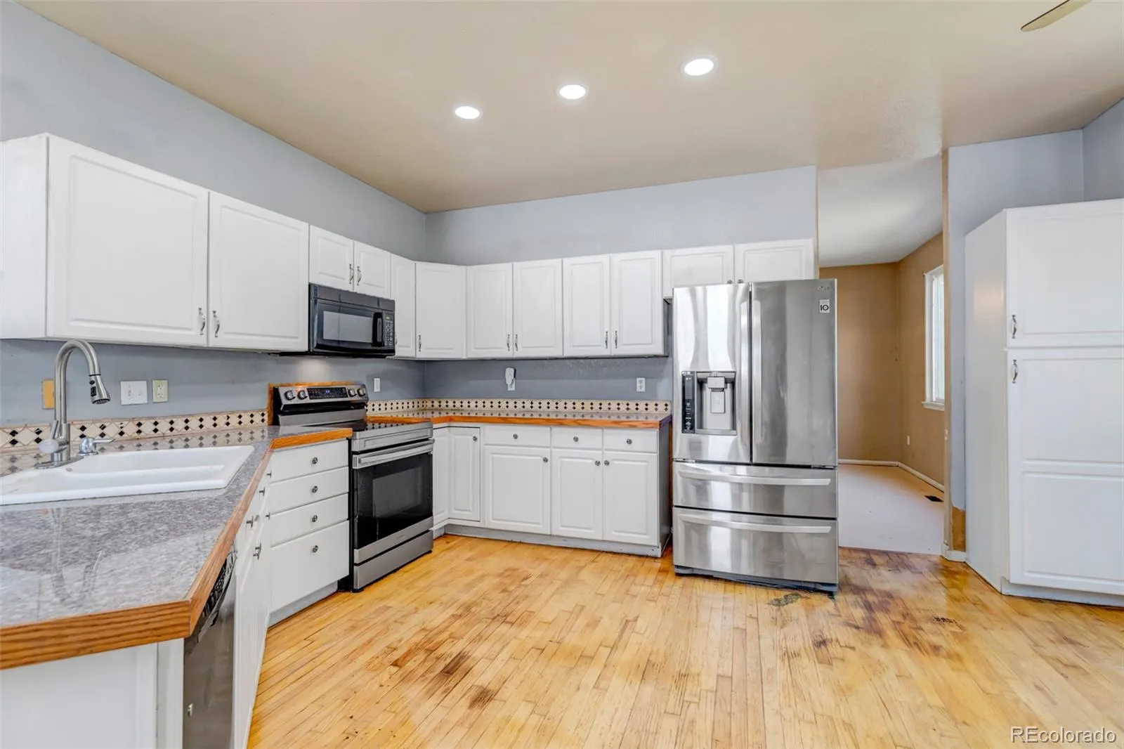 1415 Snowberry Lane Broomfield CO 80020 MLS #REC7638116 05112026152347 1600 4