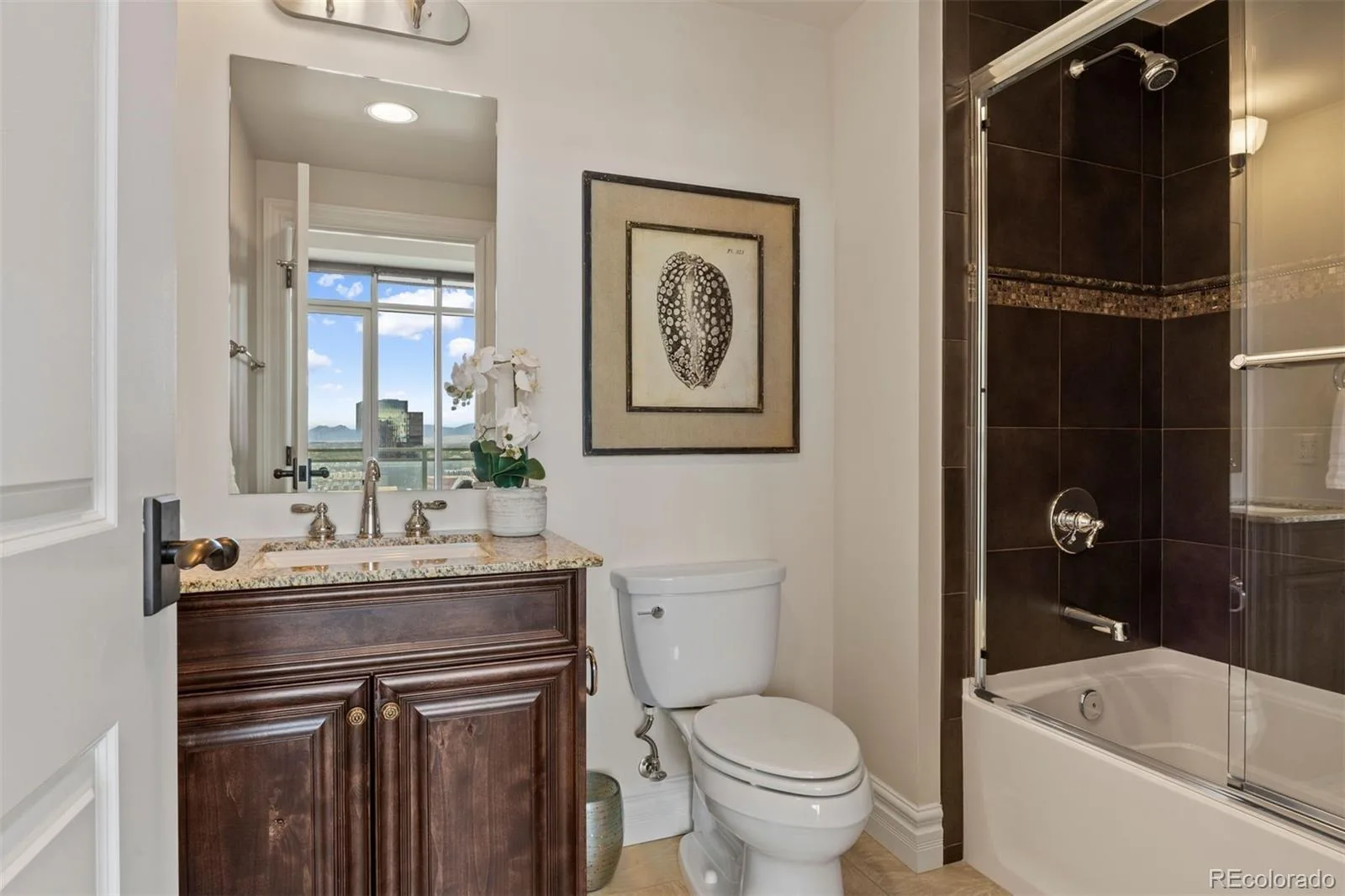 2001 Lincoln Street #2820 Denver CO 80202 | MLS #REC7639470 10022026143532 1600 23