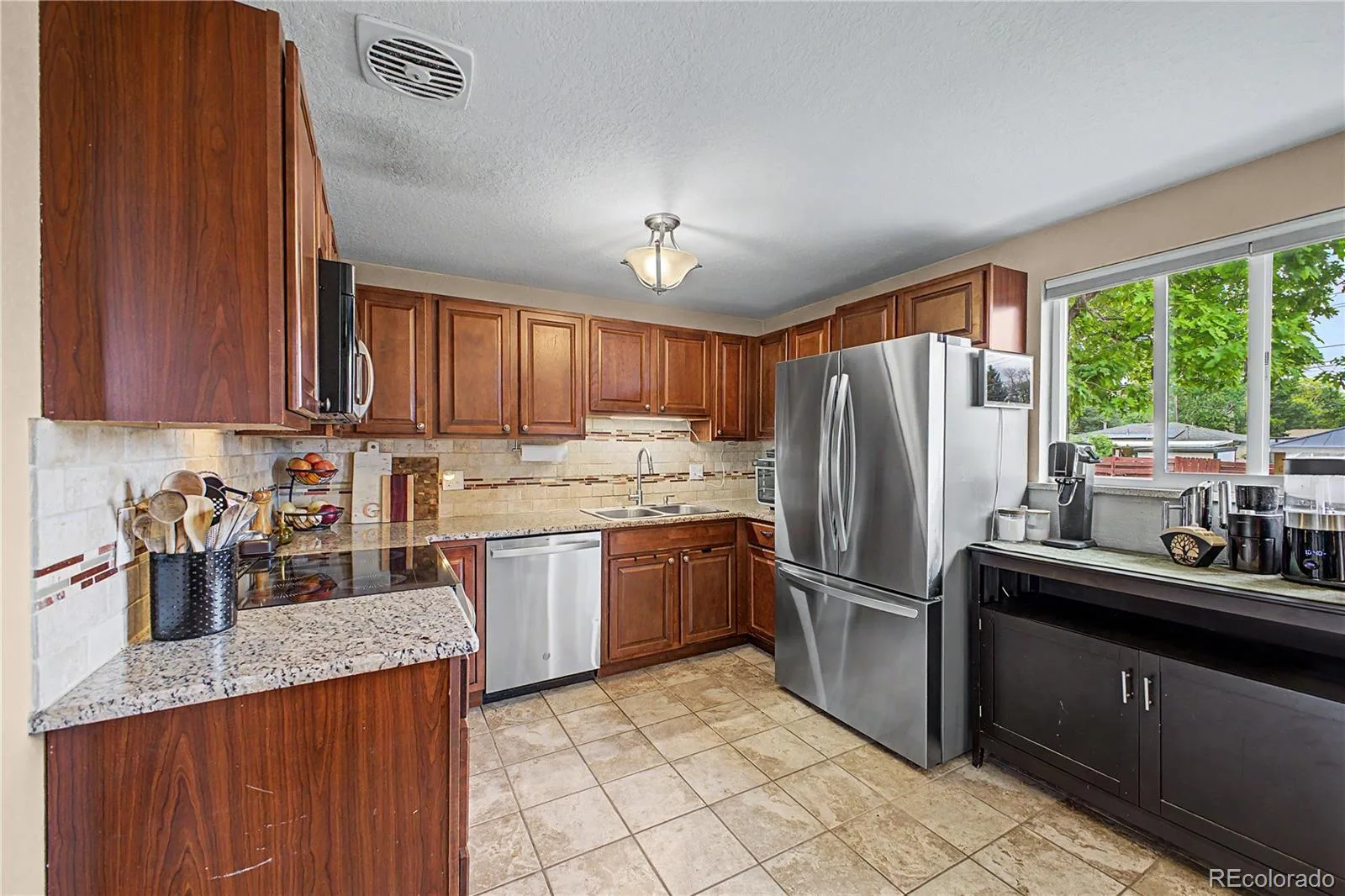 1831 S Dale Court Denver CO 80219 MLS #REC7639731 06082026204146 1600 3