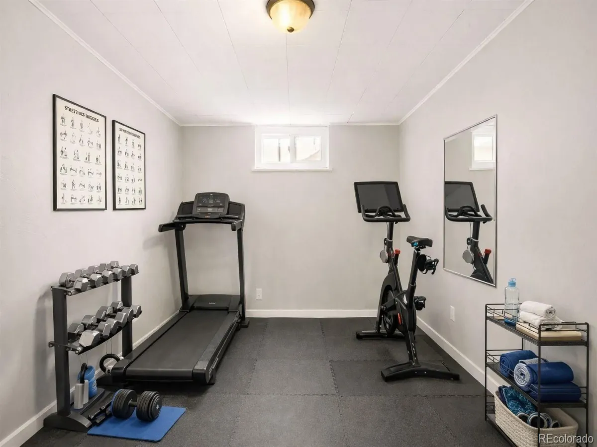 04102026212800 1200 14