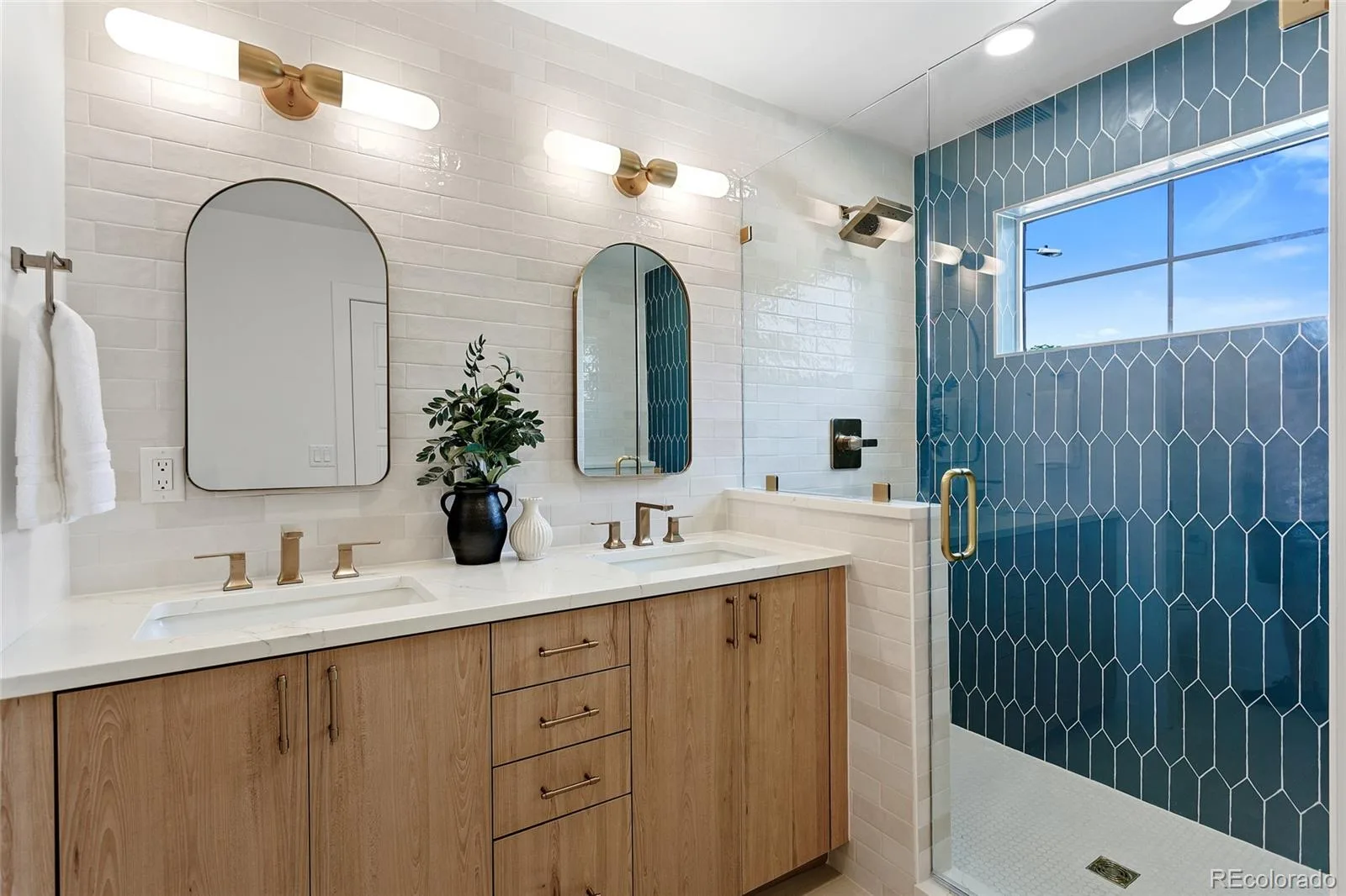 2156 S Grant Street Denver CO 80210 MLS #REC7640738 06262026183400 1600 18