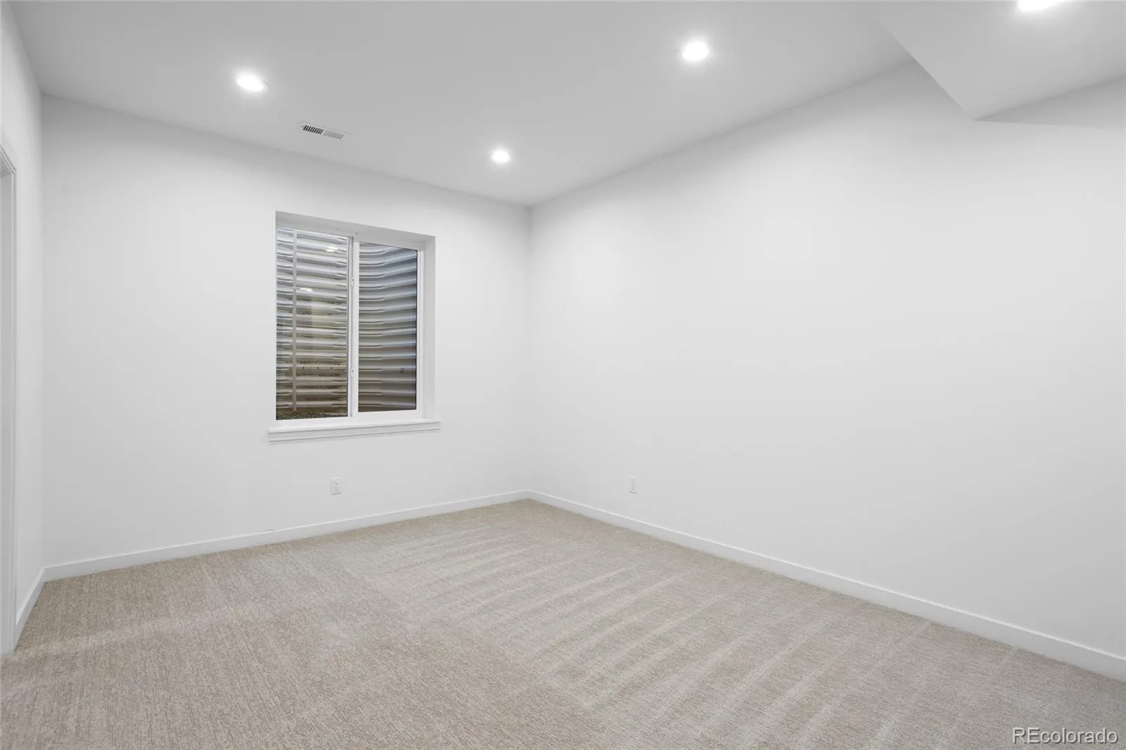 2156 S Grant Street Denver CO 80210 MLS #REC7640738 06262026183400 1600 32