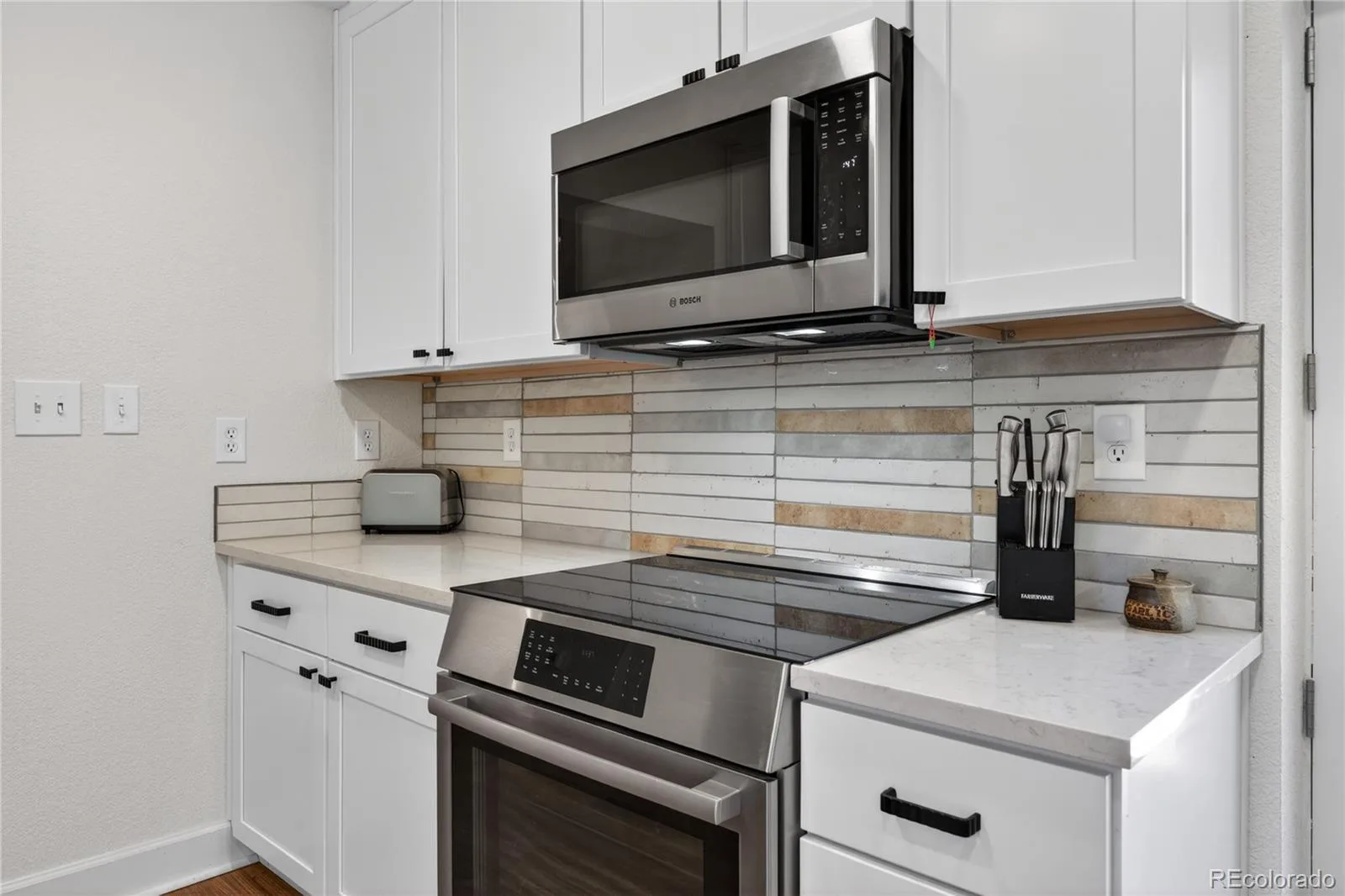 5730 E 19th Avenue Denver CO 80220 | MLS #REC7641843 08212026160543 1600 15
