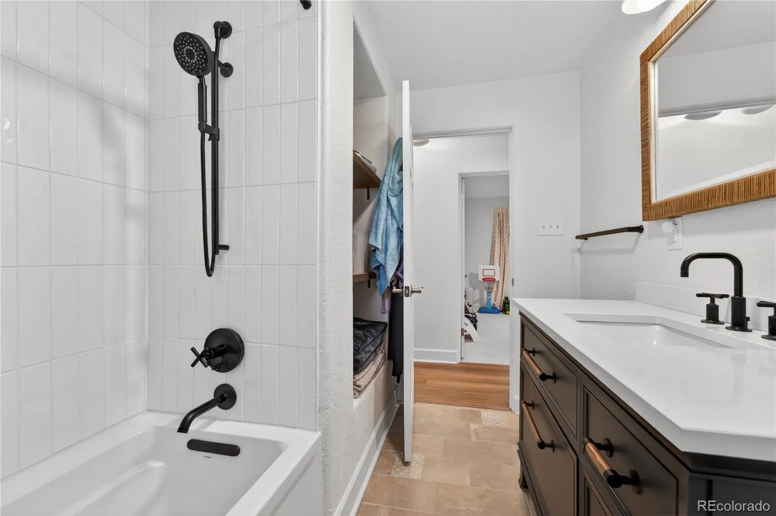 5730 E 19th Avenue Denver CO 80220 | MLS #REC7641843 08212026160543 1600 27