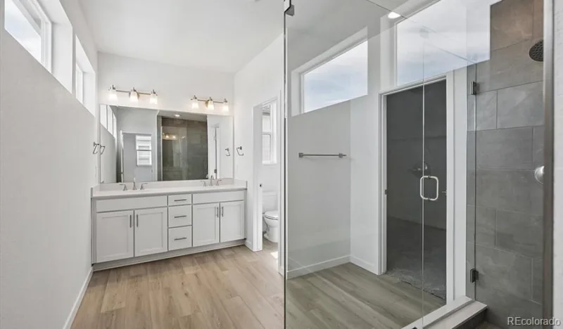 5751 S De Gaulle Court Aurora CO 80016 | MLS #REC7642985 09232026005312 800 15
