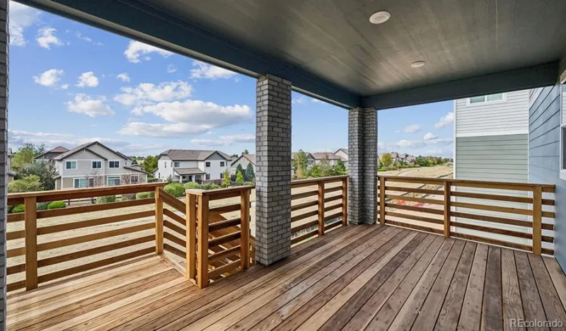 5751 S De Gaulle Court Aurora CO 80016 | MLS #REC7642985 09232026005312 800 20