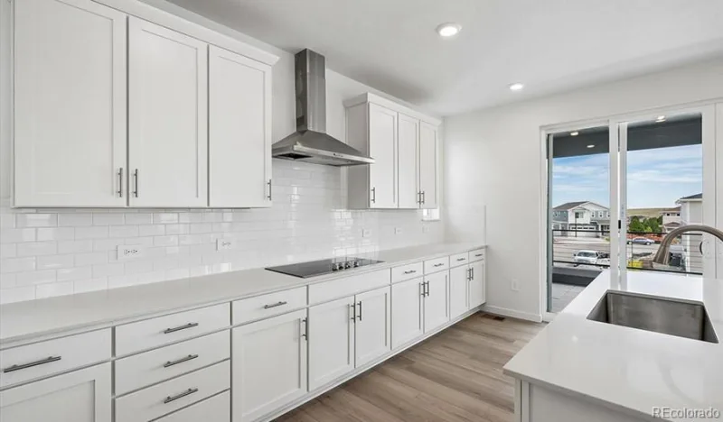 5751 S De Gaulle Court Aurora CO 80016 | MLS #REC7642985 09232026005312 800 7