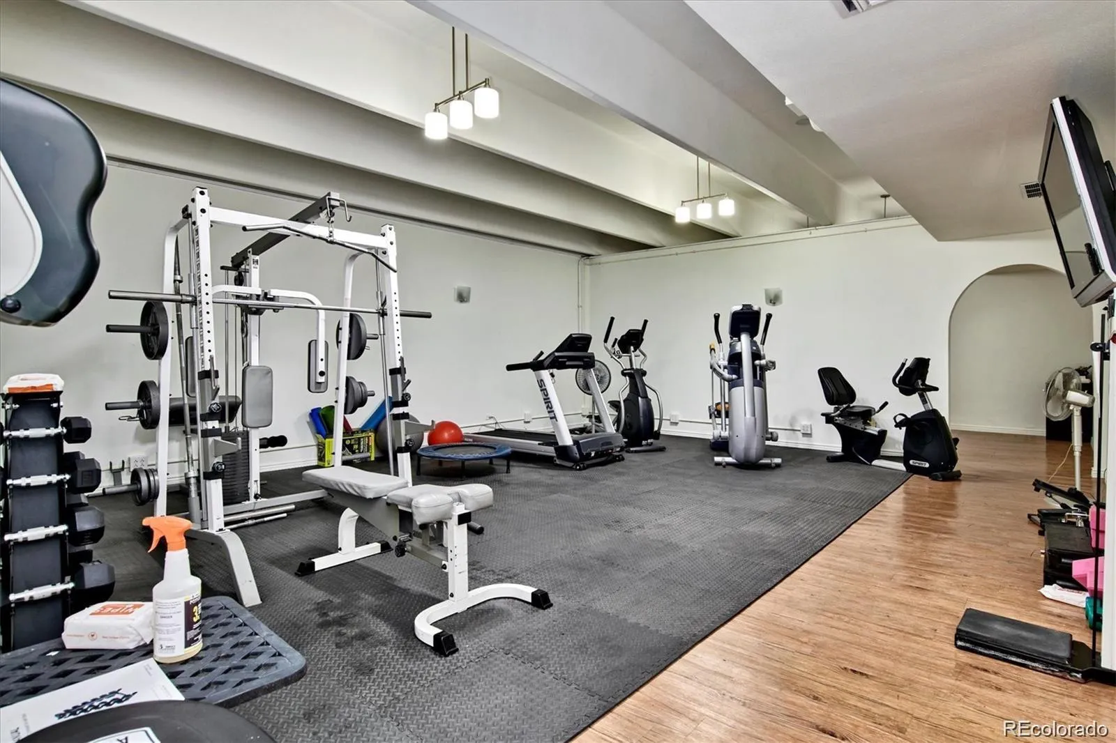 04162026181303 1600 19