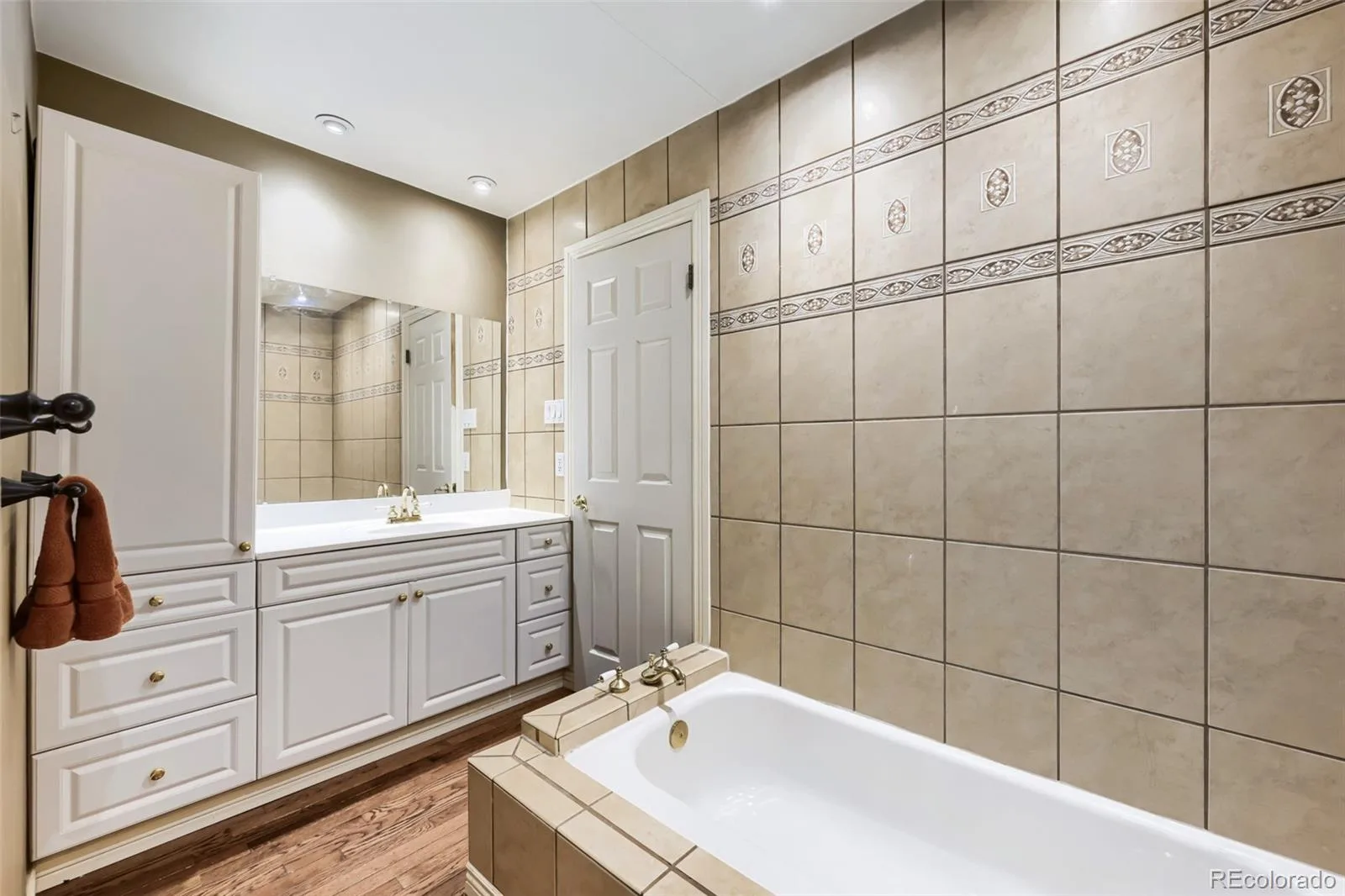 11839 W Atlantic Avenue Lakewood CO 80228 MLS #REC7645329 06082026212029 1600 21