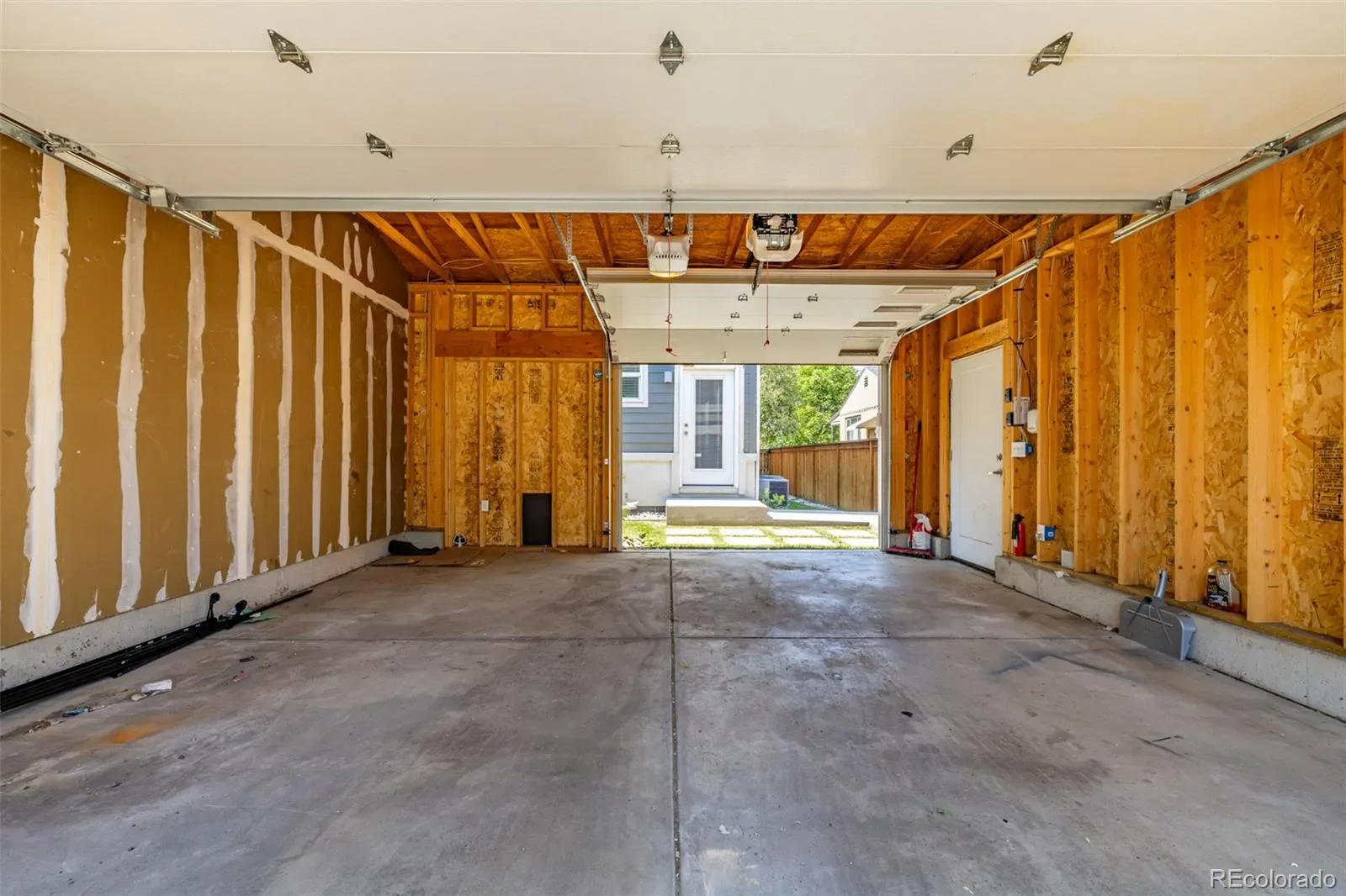 03092026233526 1600 30