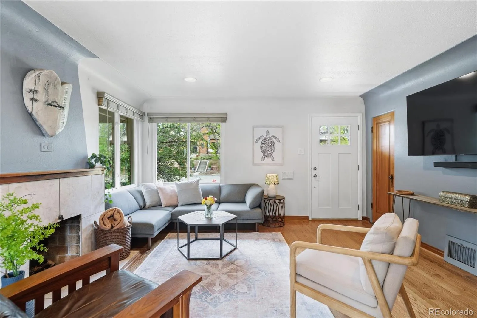 04202026234432 1600 2