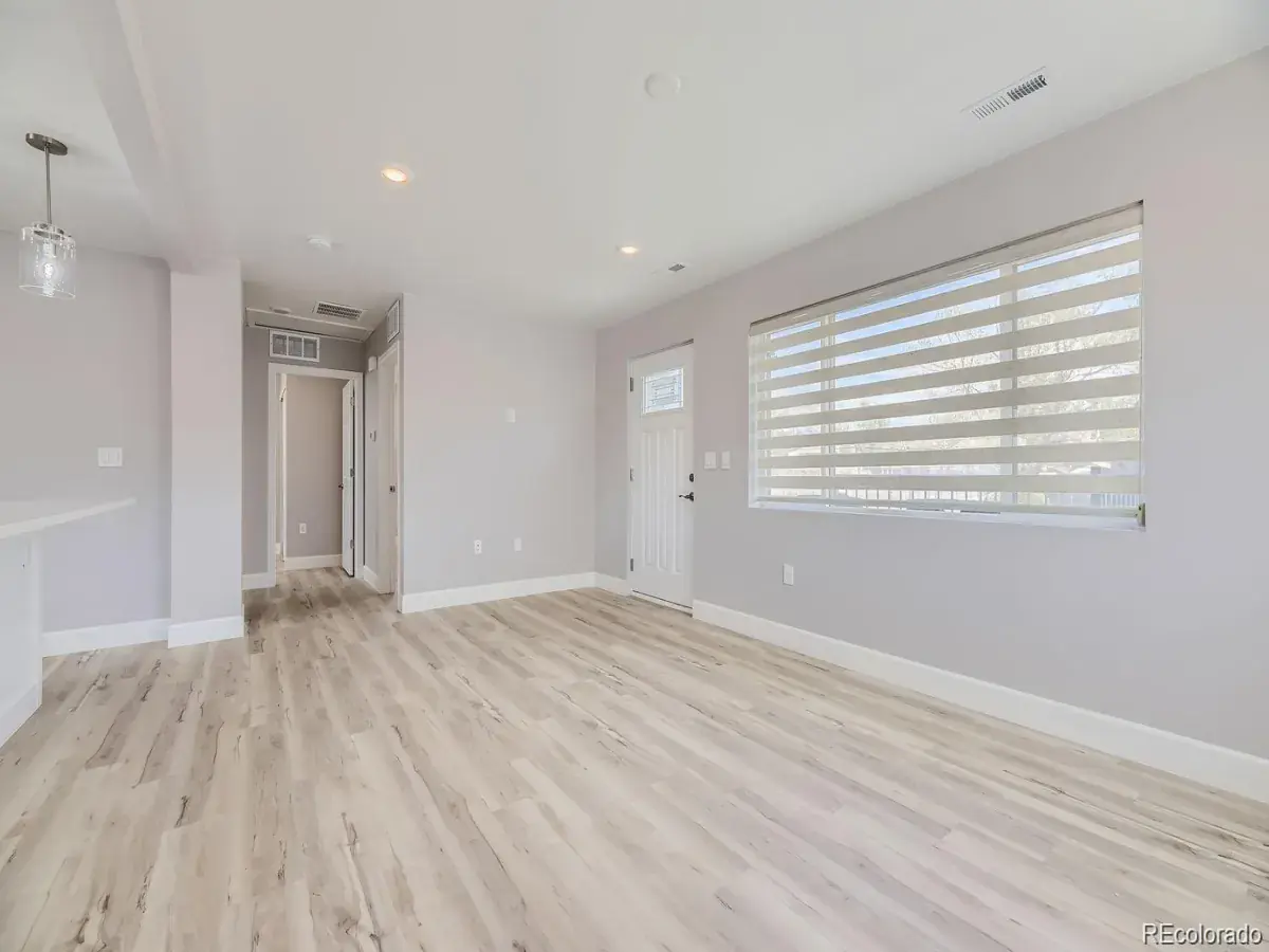 12172025025306 1200 23