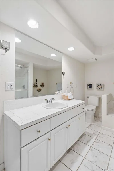 17094 E Dorado Drive Centennial CO 80015 MLS #REC7648154 06122026074355 800 35
