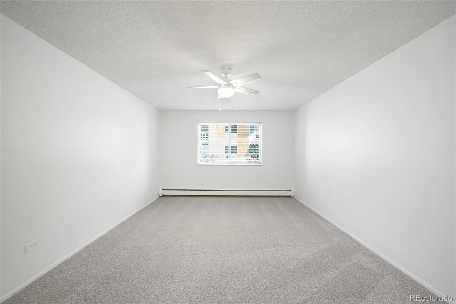 9655 E Center Avenue #8A Denver CO 80247 | MLS #REC7651245 09232026005430 1600 26