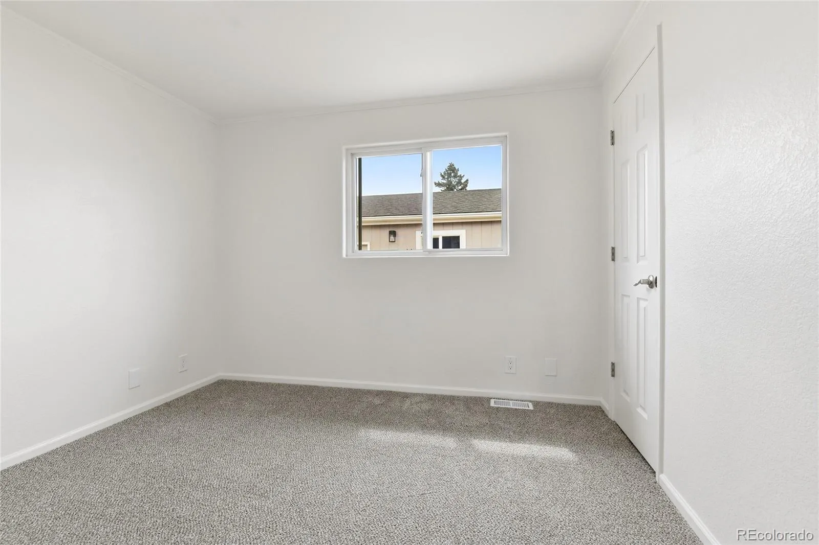 3727 S Grove Street Englewood CO 80110 MLS #REC7651959 05282026163304 1600 14