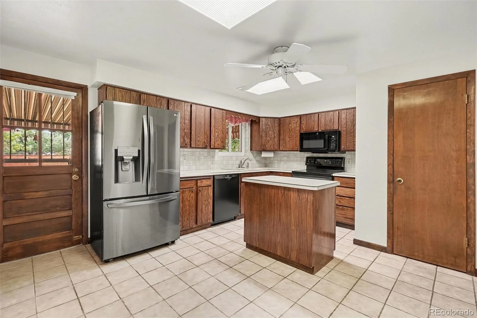 12503 E Exposition Avenue Aurora CO 80012 | MLS #REC7656799 07312026131457 1600 11