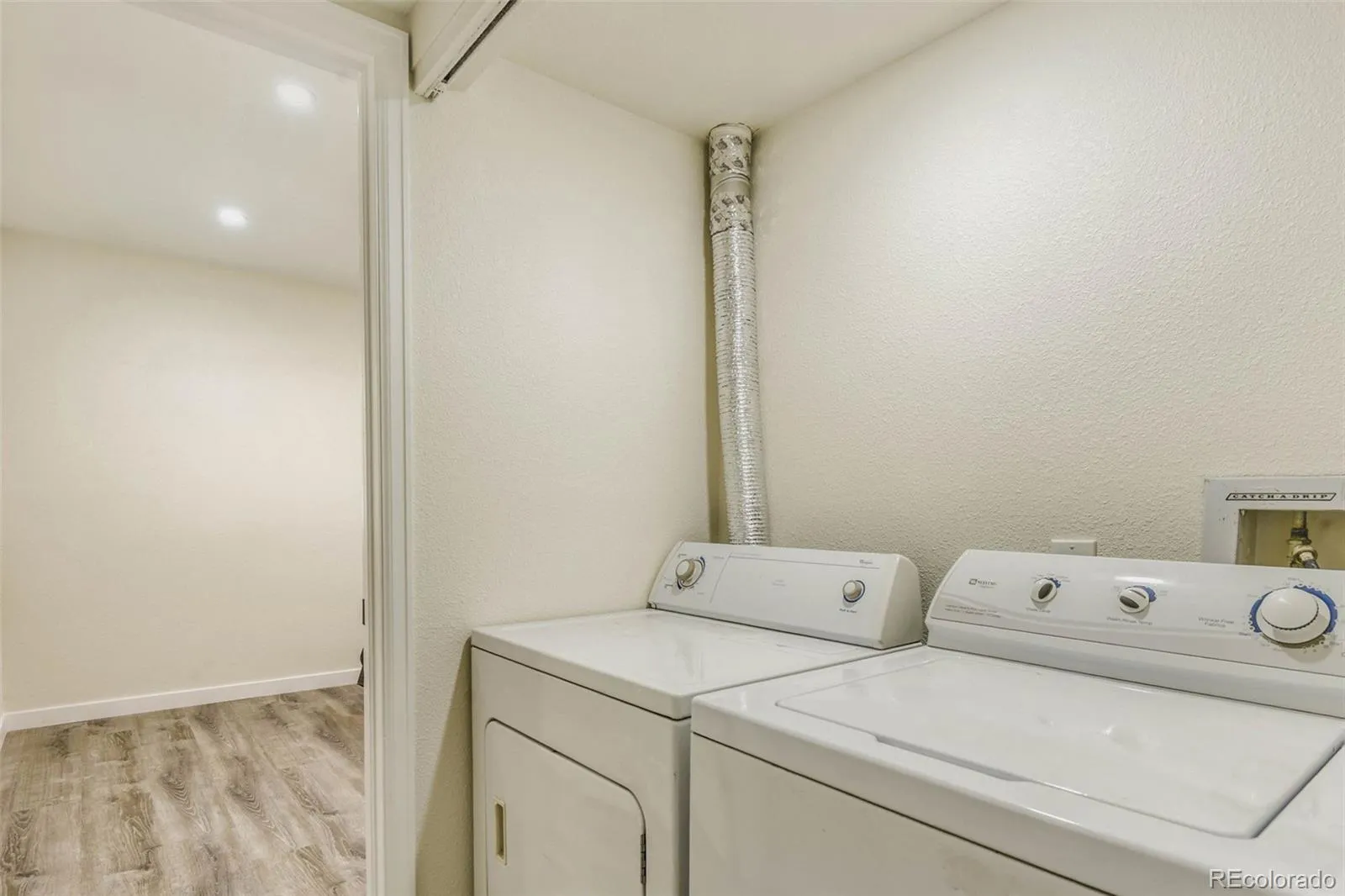 13322 E Asbury Drive Aurora CO 80014 MLS #REC7659962 04302026010501 1600 26