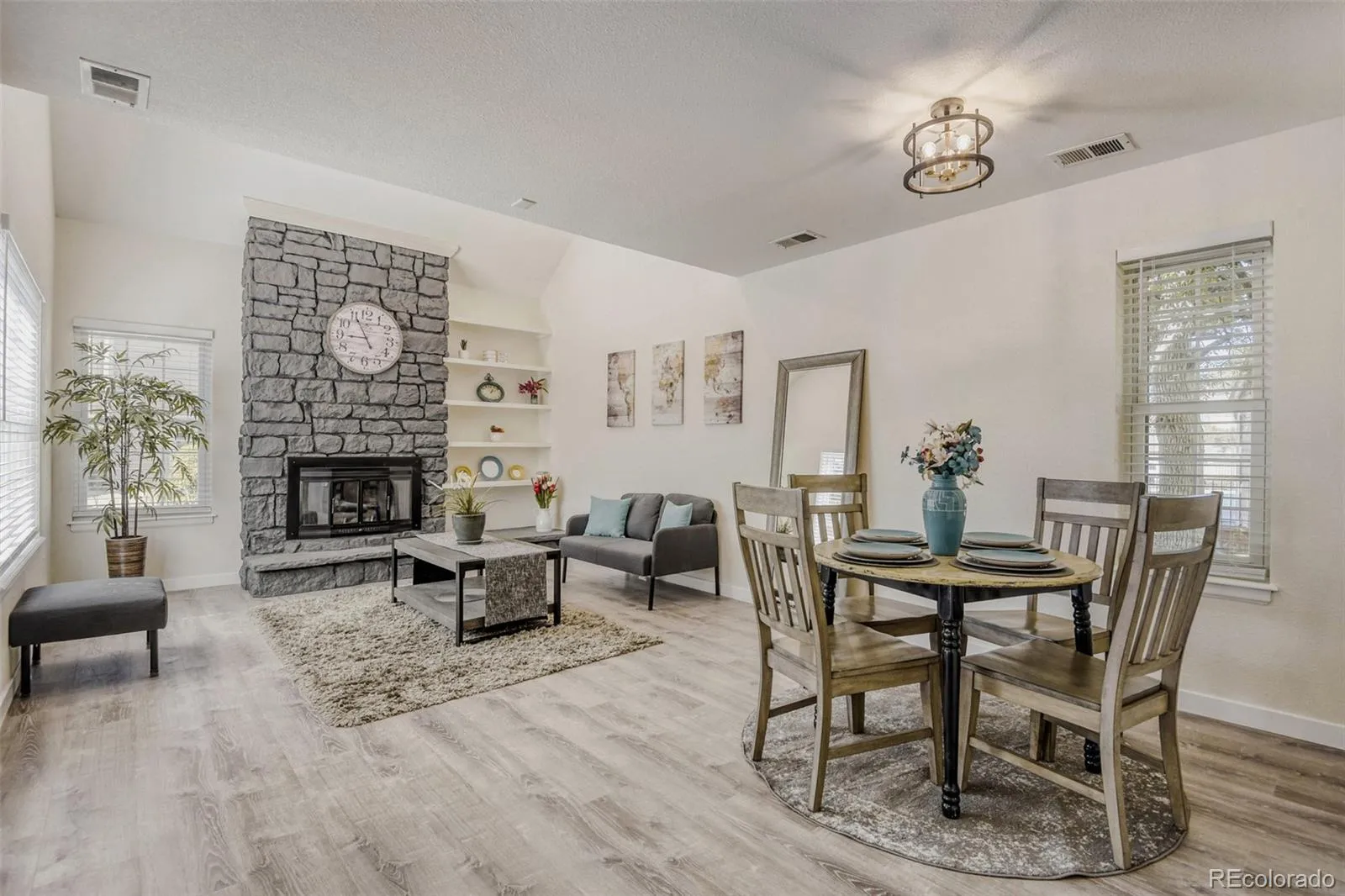 13322 E Asbury Drive Aurora CO 80014 MLS #REC7659962 04302026010501 1600 3
