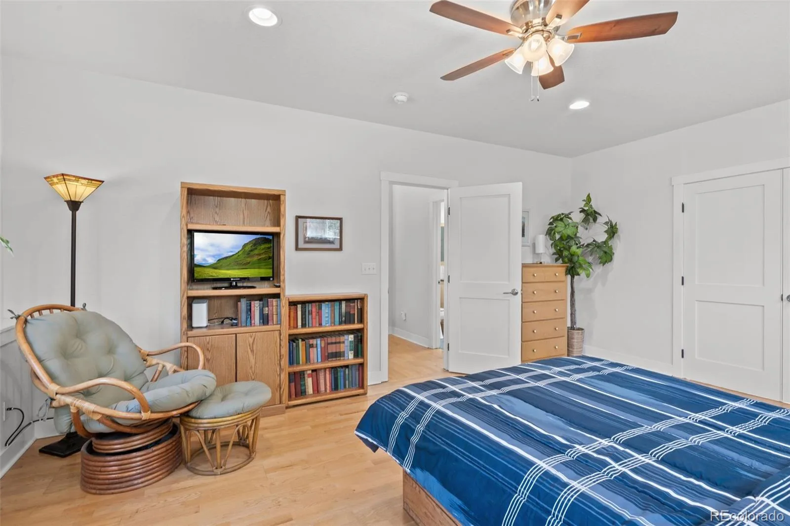 9690 W 36th Avenue Wheat Ridge CO 80033 MLS #REC7660169 06232026181247 1600 27