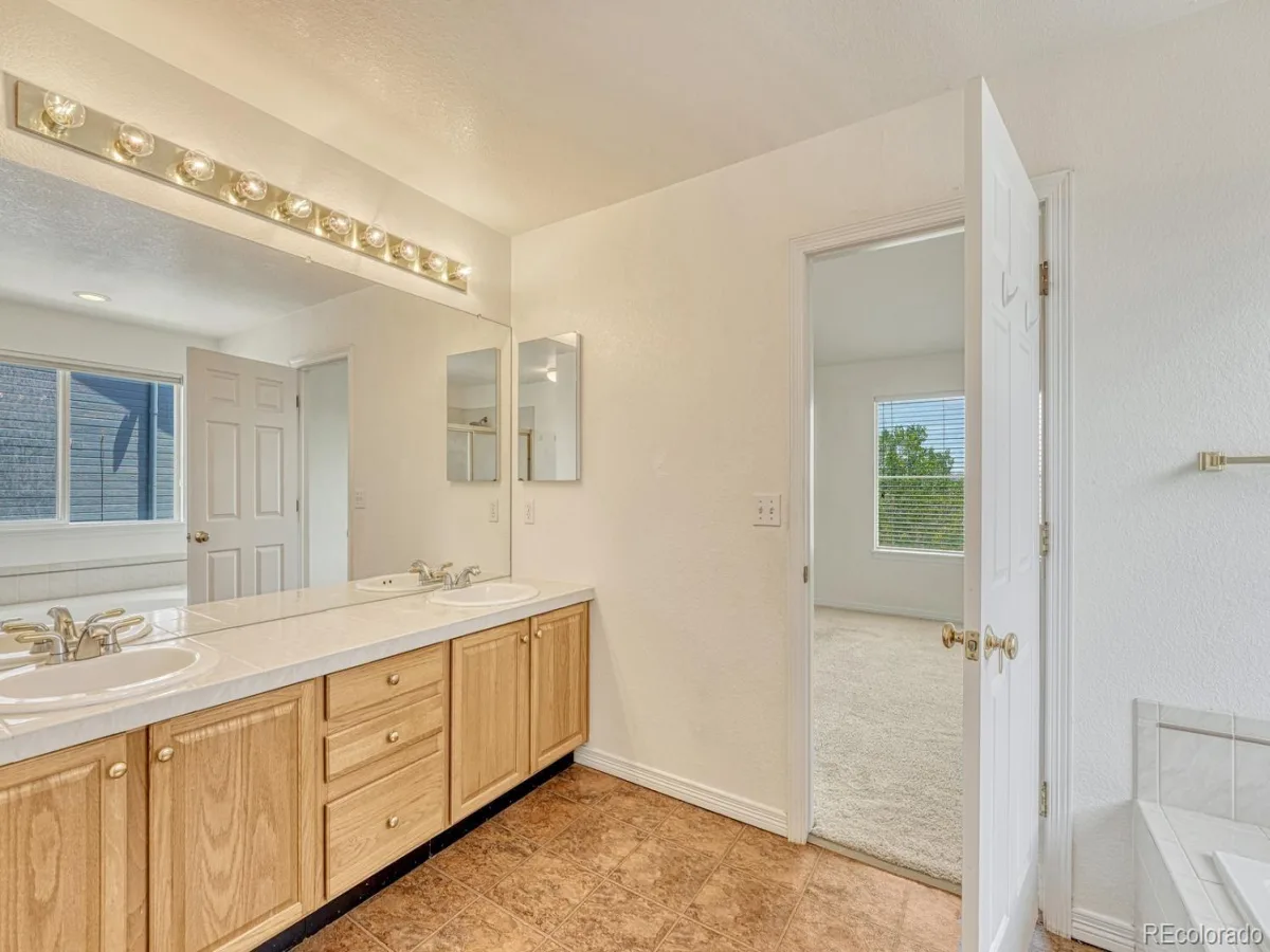 10804 Vista Road Parker CO 80138 | MLS #REC7661108 06232026181241 1200 25