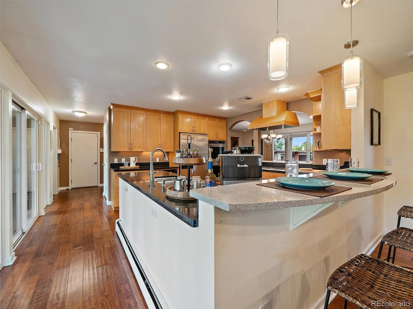 2490 S Holly Place Denver CO 80222 MLS #REC7661497 06102026191014 1600 17