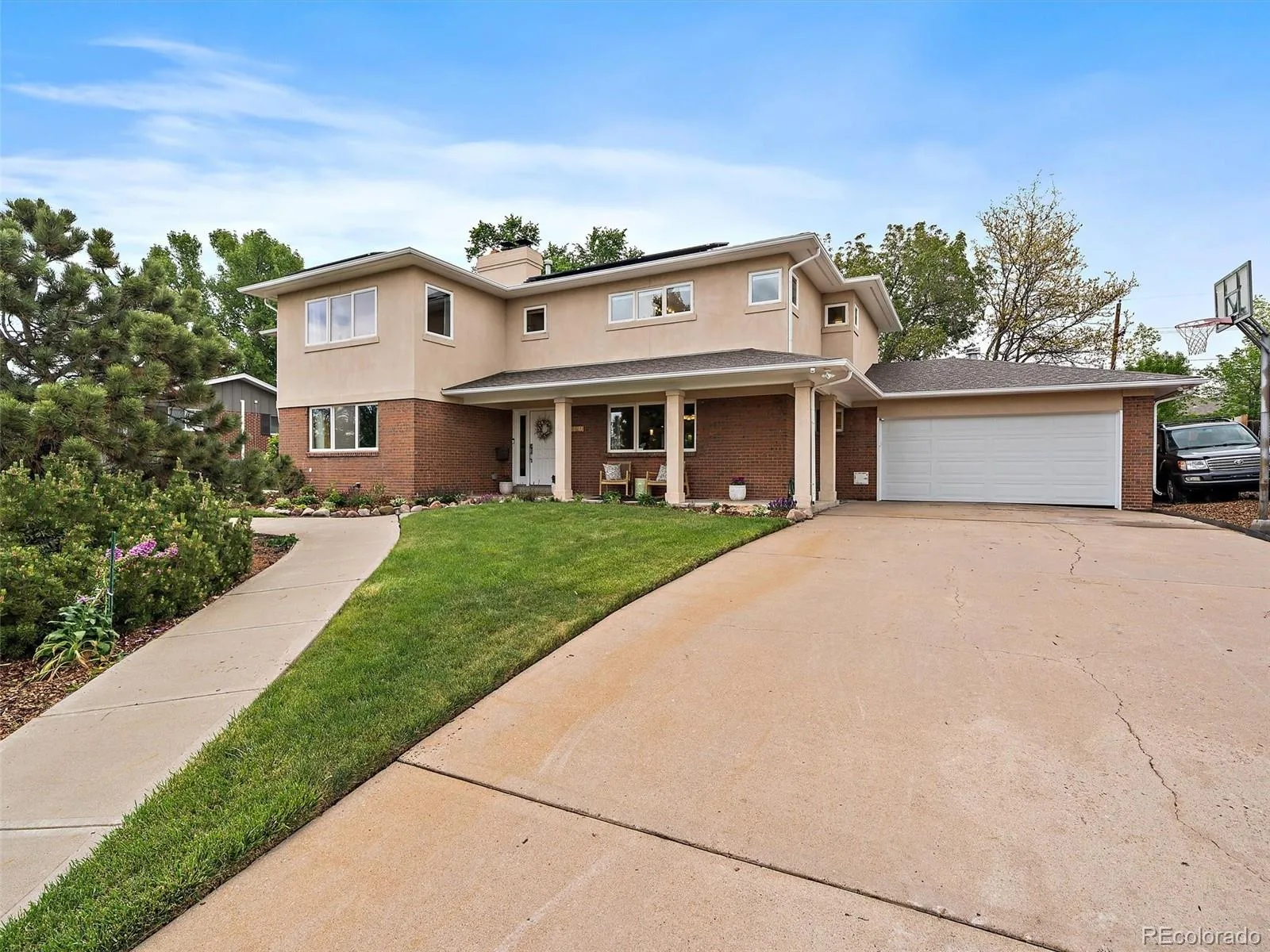2490 S Holly Place Denver CO 80222 MLS #REC7661497 06102026191014 1600 5