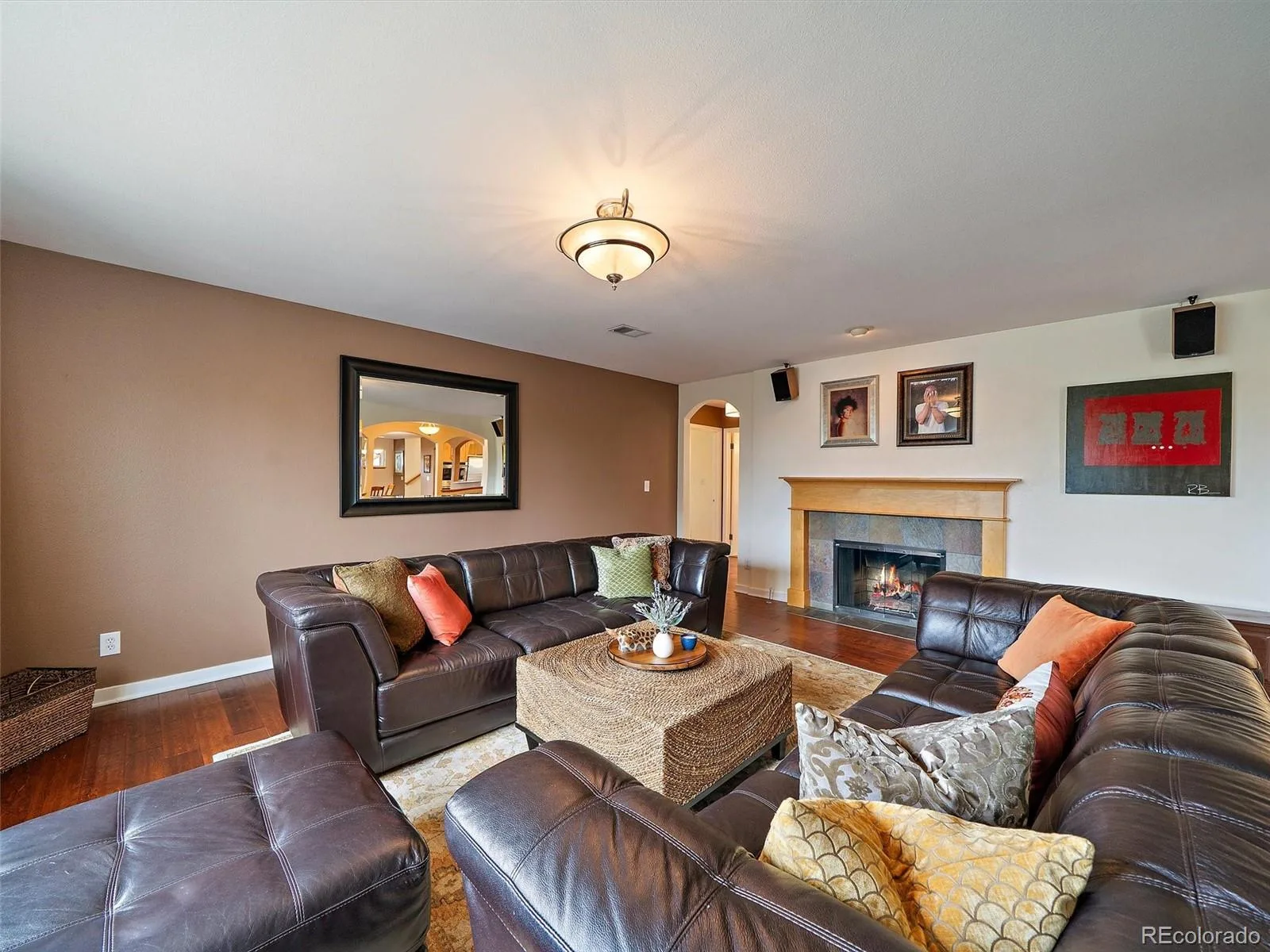 2490 S Holly Place Denver CO 80222 MLS #REC7661497 06102026191014 1600 9
