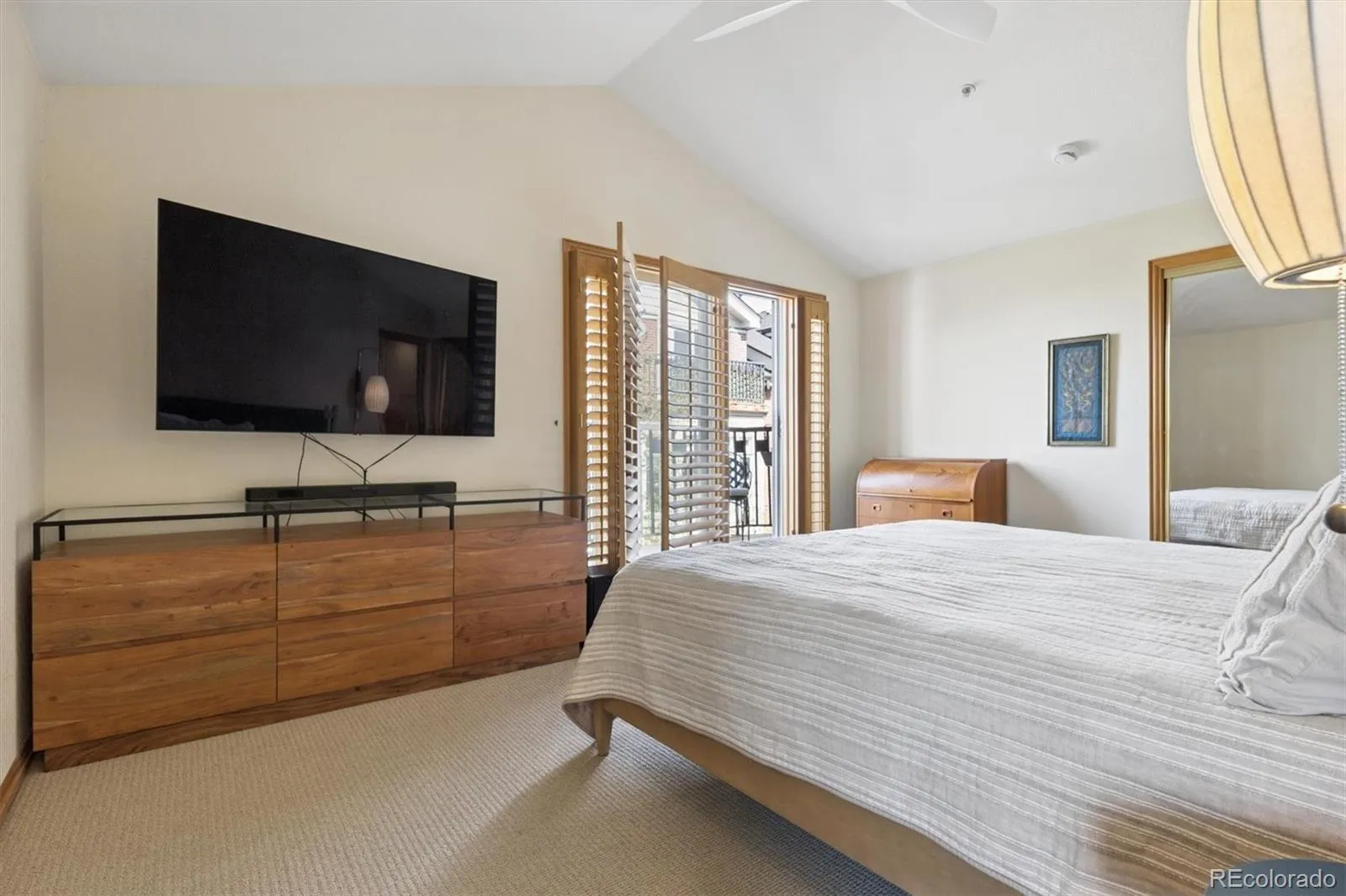 04172026162340 1600 24