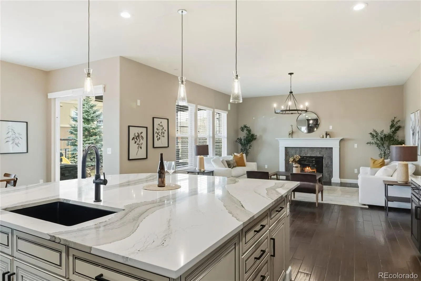 7878 S Valleyhead Way Aurora CO 80016 MLS #REC7662908 05112026152503 1600 16