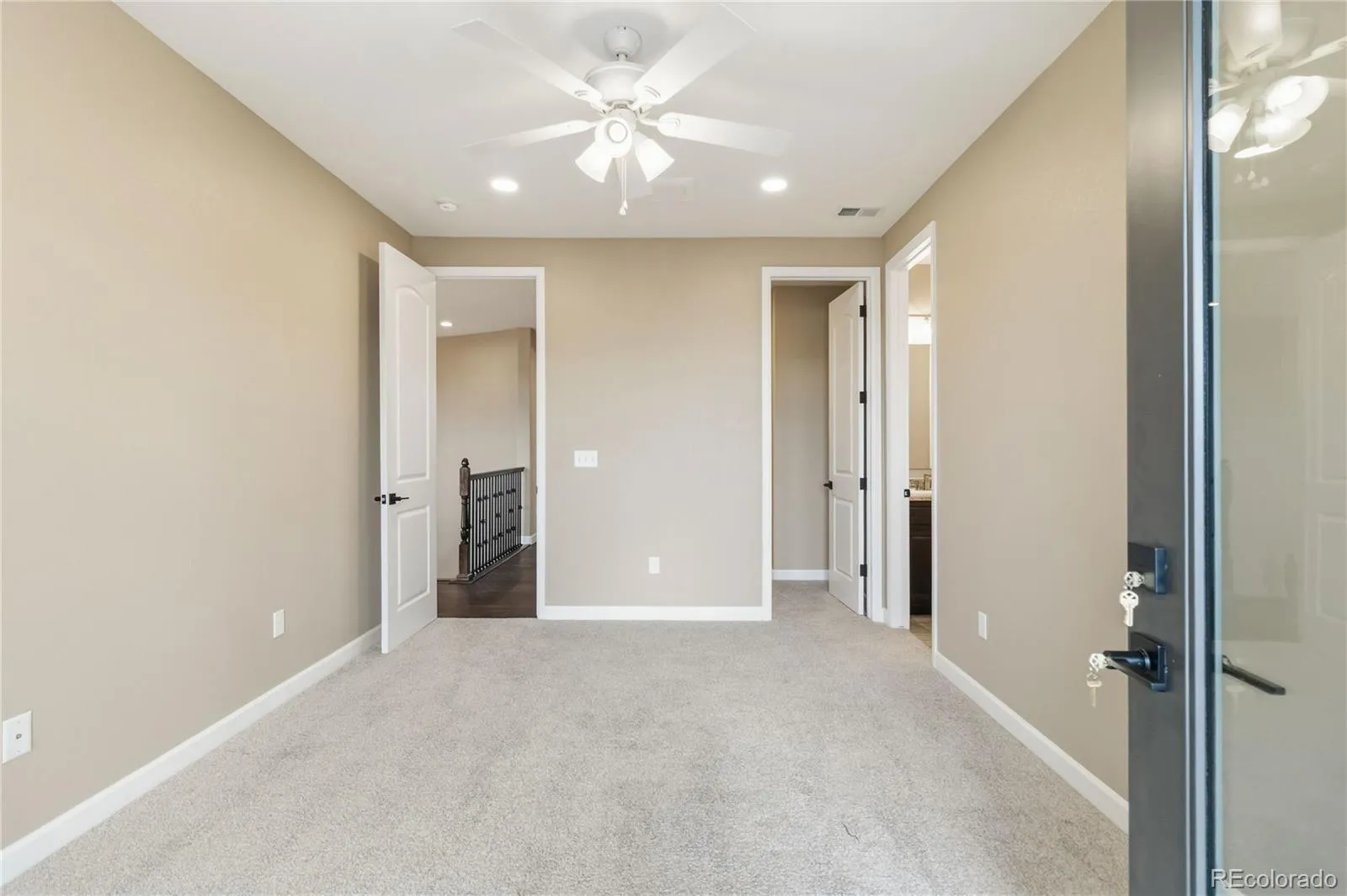 7878 S Valleyhead Way Aurora CO 80016 MLS #REC7662908 05112026152503 1600 26