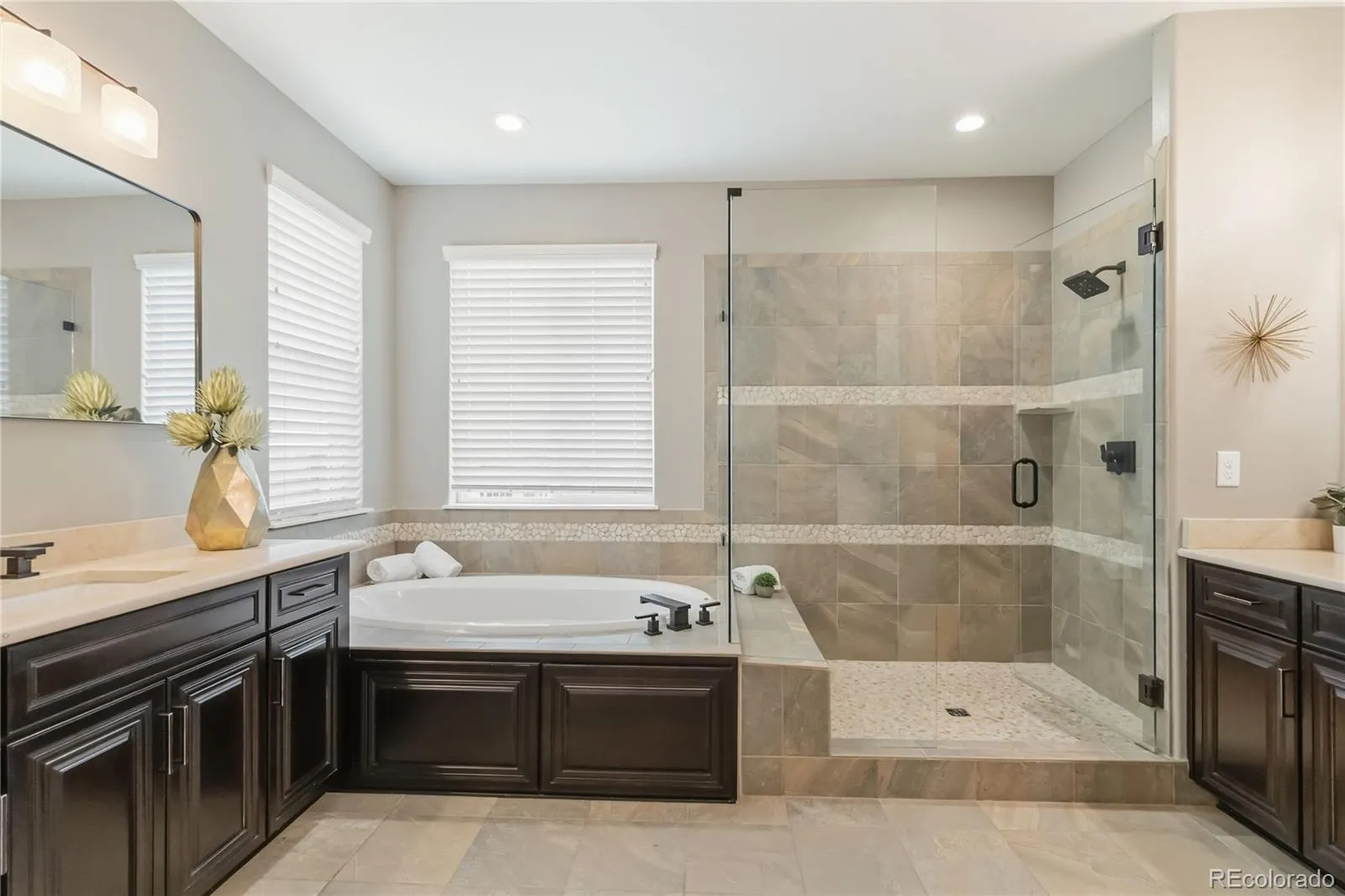 7878 S Valleyhead Way Aurora CO 80016 MLS #REC7662908 05112026152503 1600 36