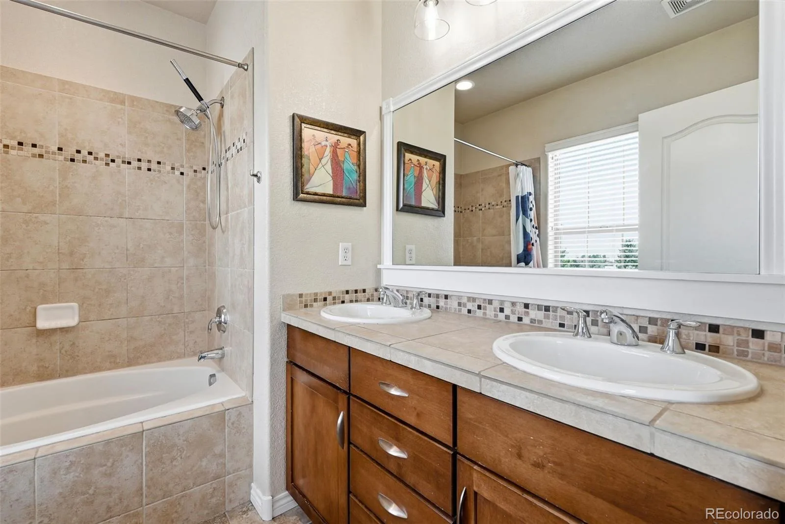 3551 Yosemite Street Denver CO 80238 MLS #REC7663775 06032026222900 1600 20