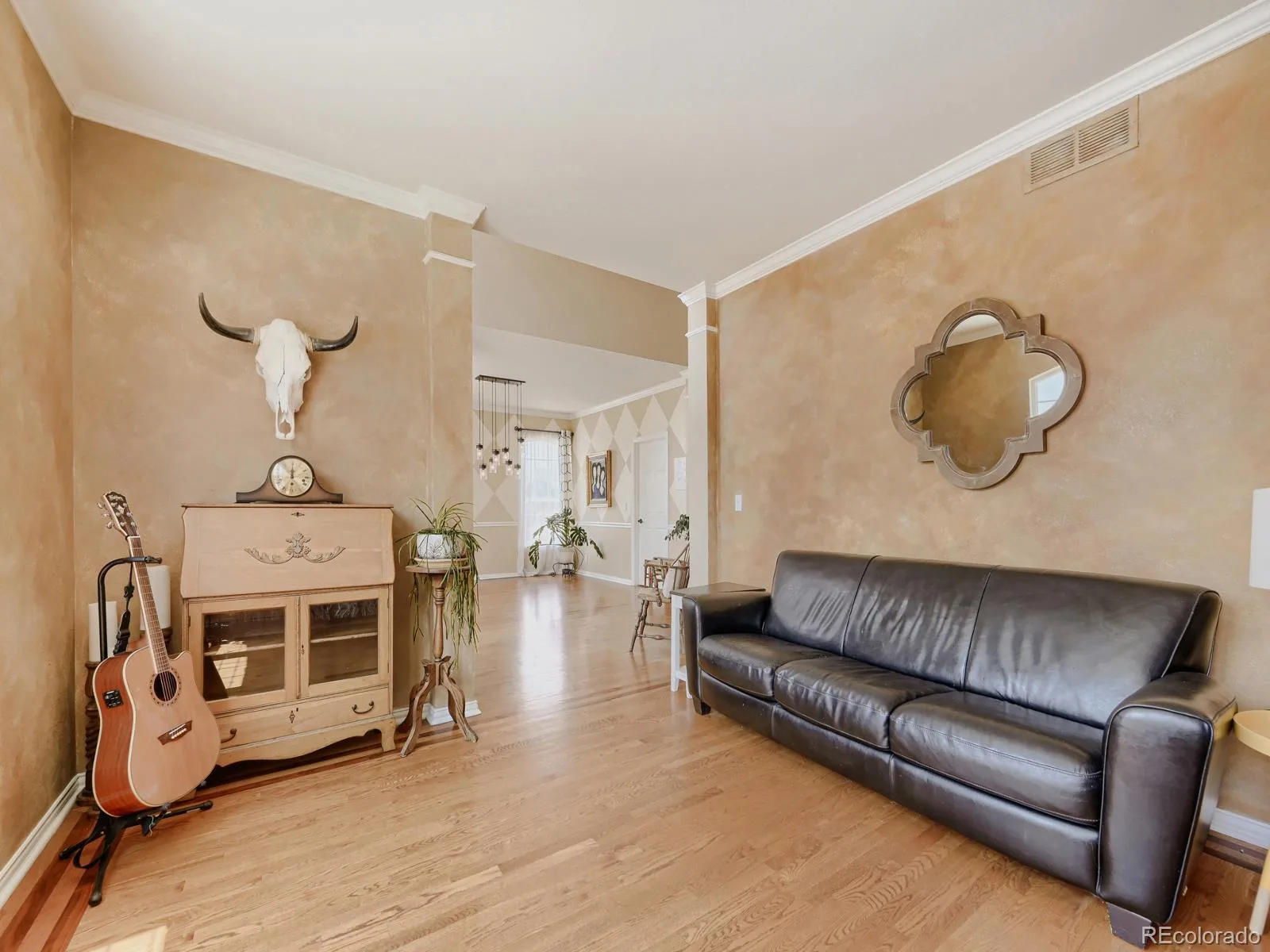 9962 S Clyde Place Littleton CO 80129 MLS #REC7665789 07032026194108 1600 18