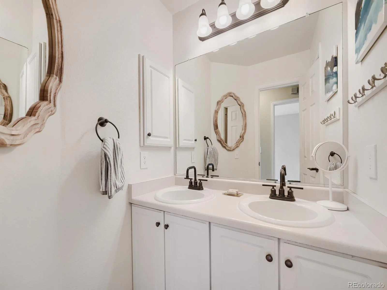 9962 S Clyde Place Littleton CO 80129 MLS #REC7665789 07032026194108 1600 29
