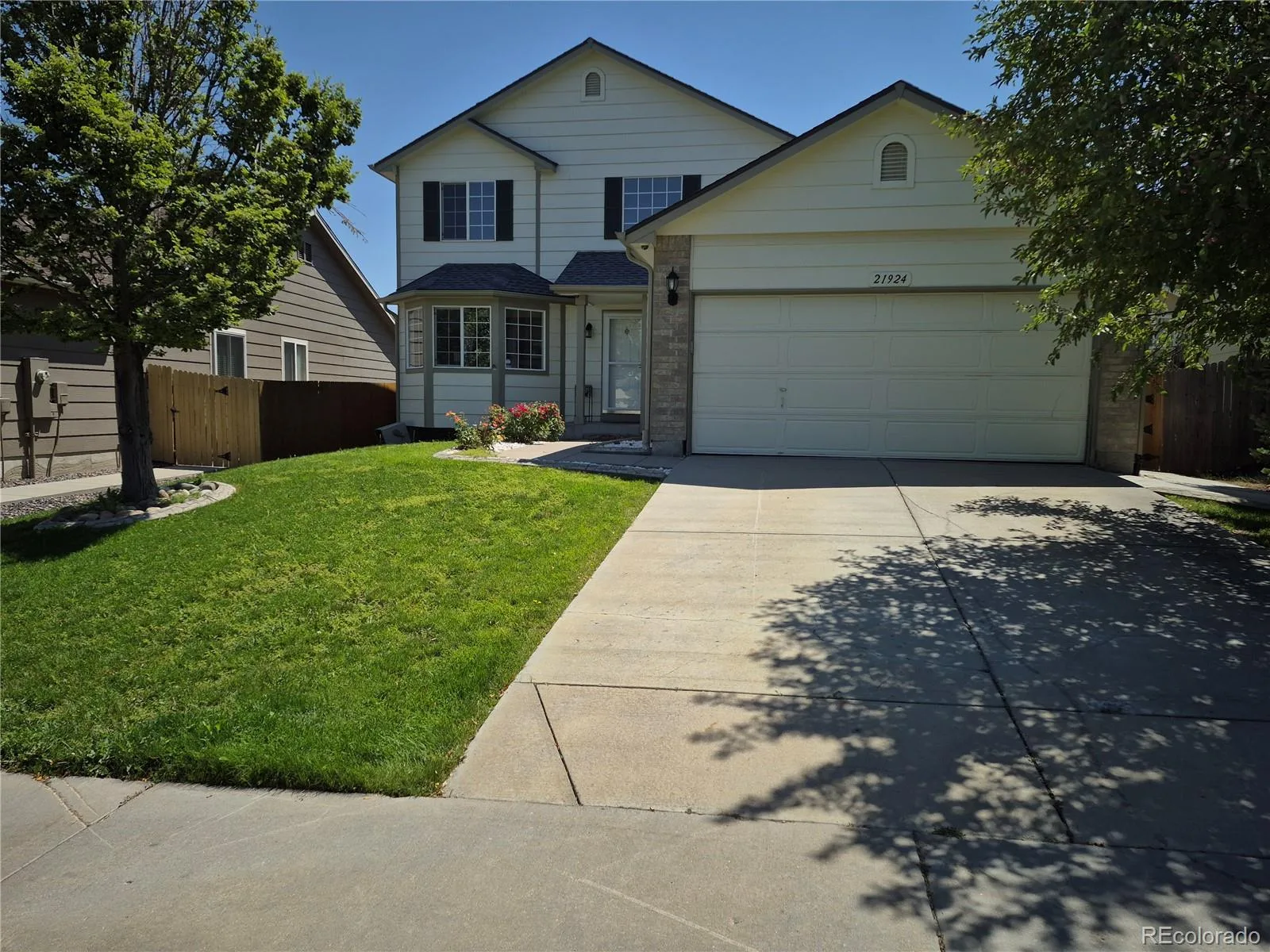 21924 E Lake Avenue Aurora CO 80015 | MLS #REC7667370 07072026211448 1600 25