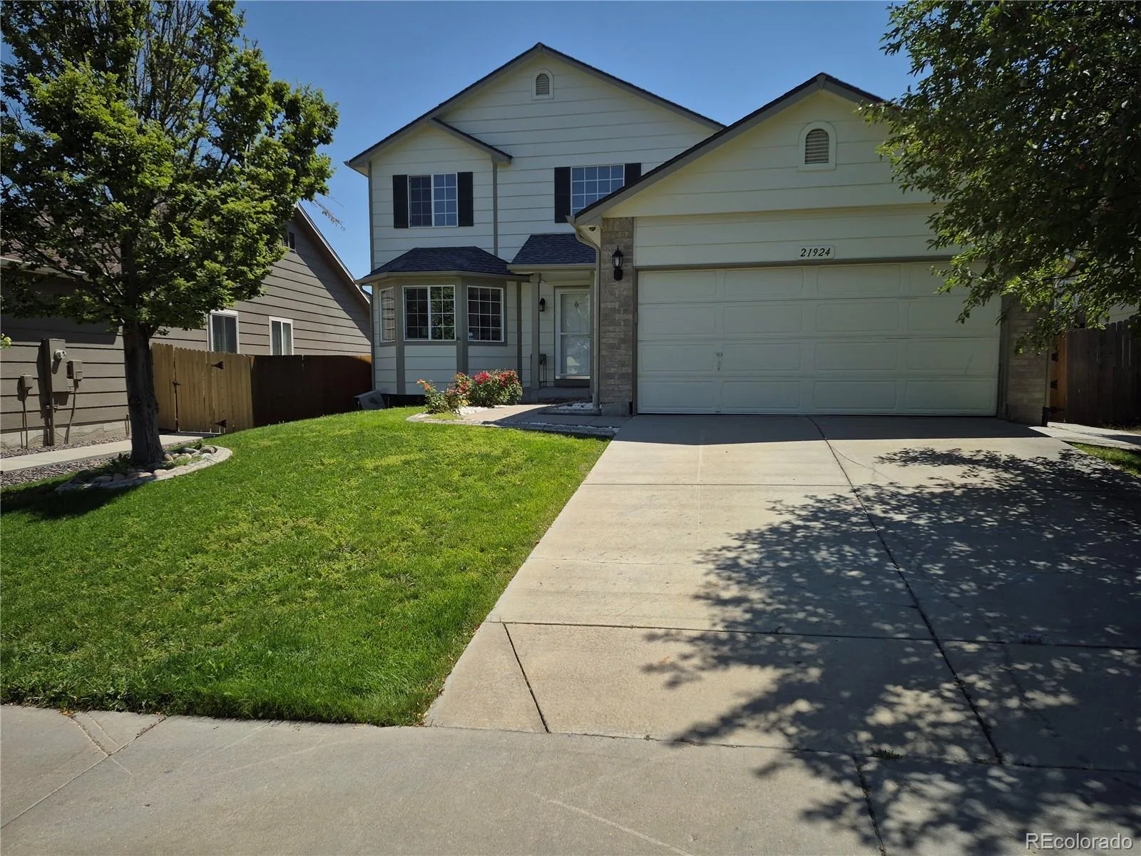 21924 E Lake Avenue Aurora CO 80015 | MLS #REC7667370 07072026211448 1600 26