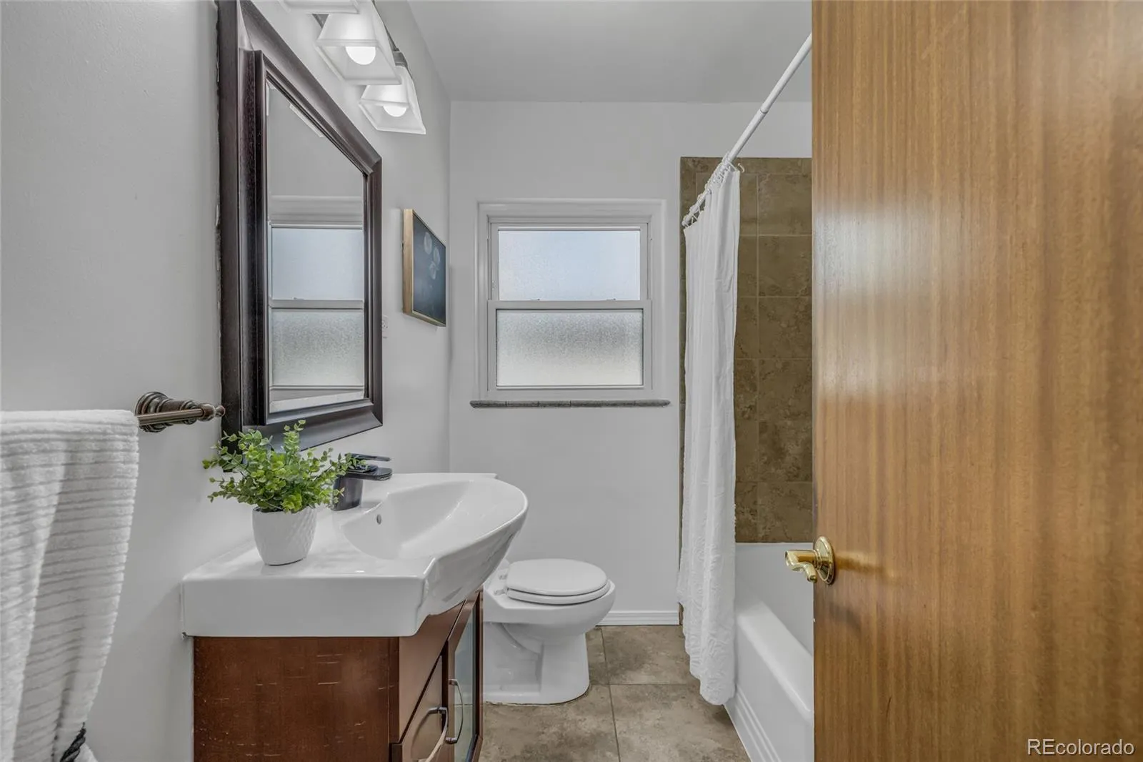 918 Magnolia Street Denver CO 80220 MLS #REC7667524 05152026200919 1600 19