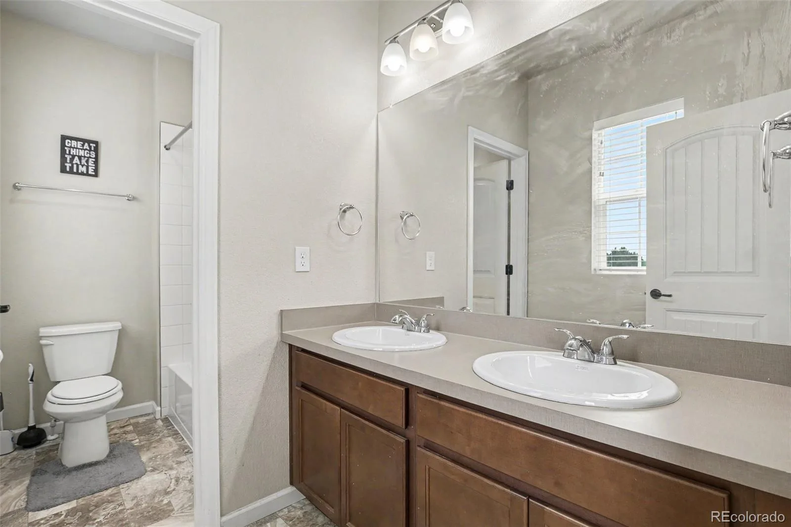 17227 Parkside Drive Commerce City CO 80022 | MLS #REC7667916 08132026204139 1600 18