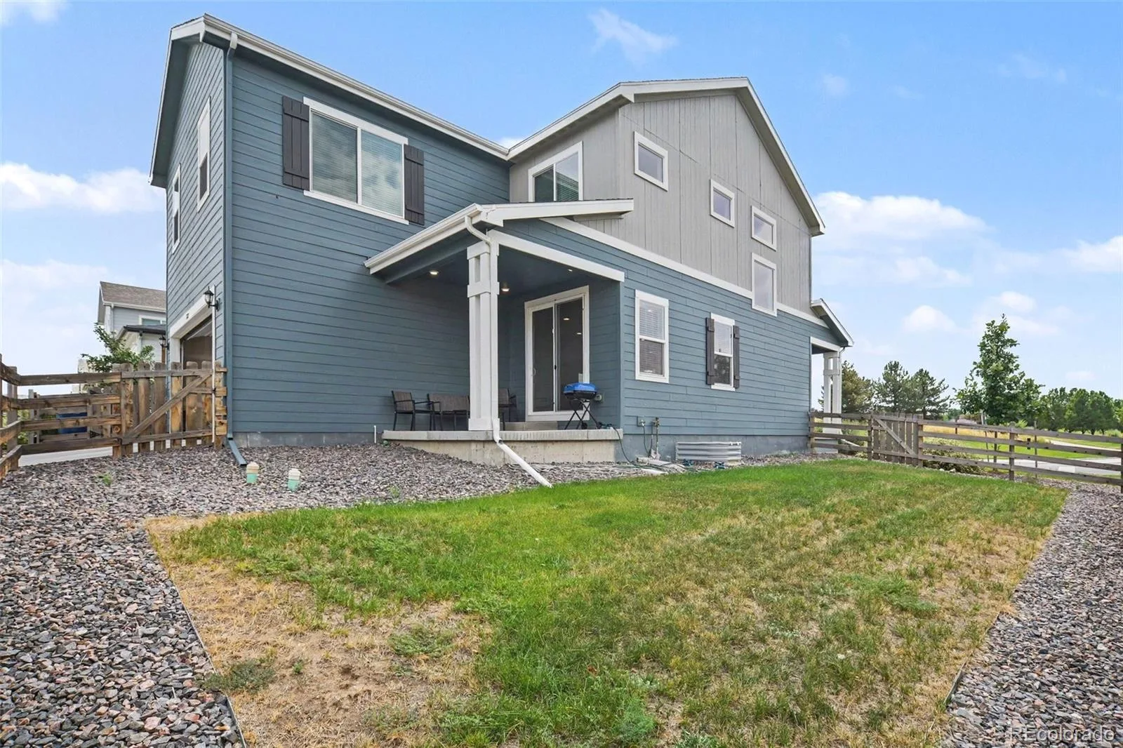 17227 Parkside Drive Commerce City CO 80022 | MLS #REC7667916 08132026204139 1600 23