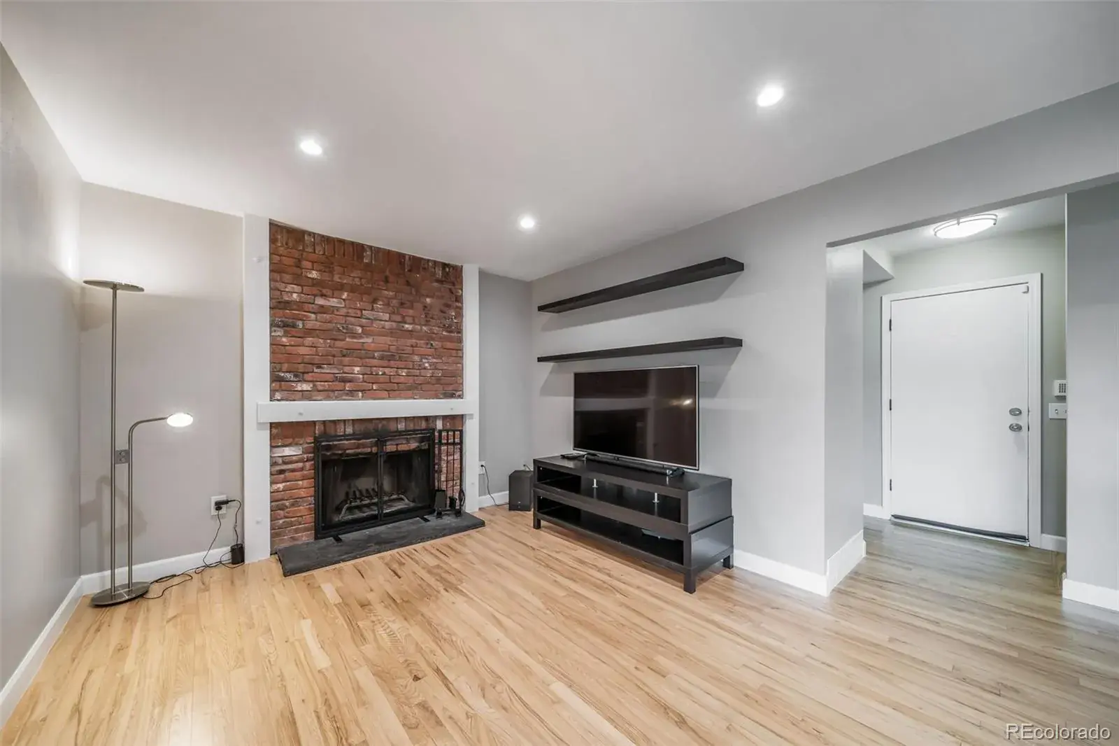 03052026154952 1600 21