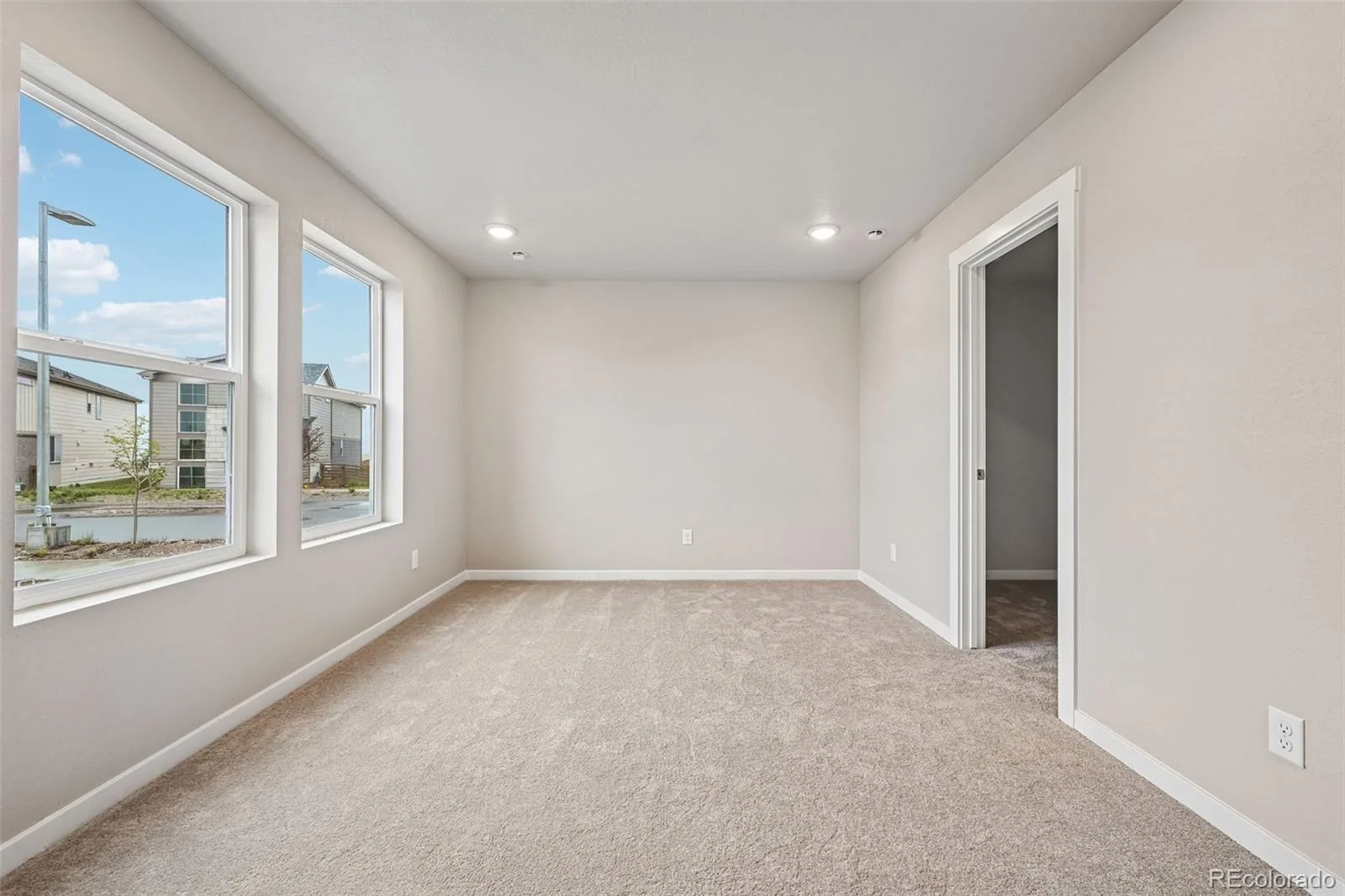 24111 E 54th Place Aurora CO 80019 | MLS #REC7670152 07292026002811 1600 17