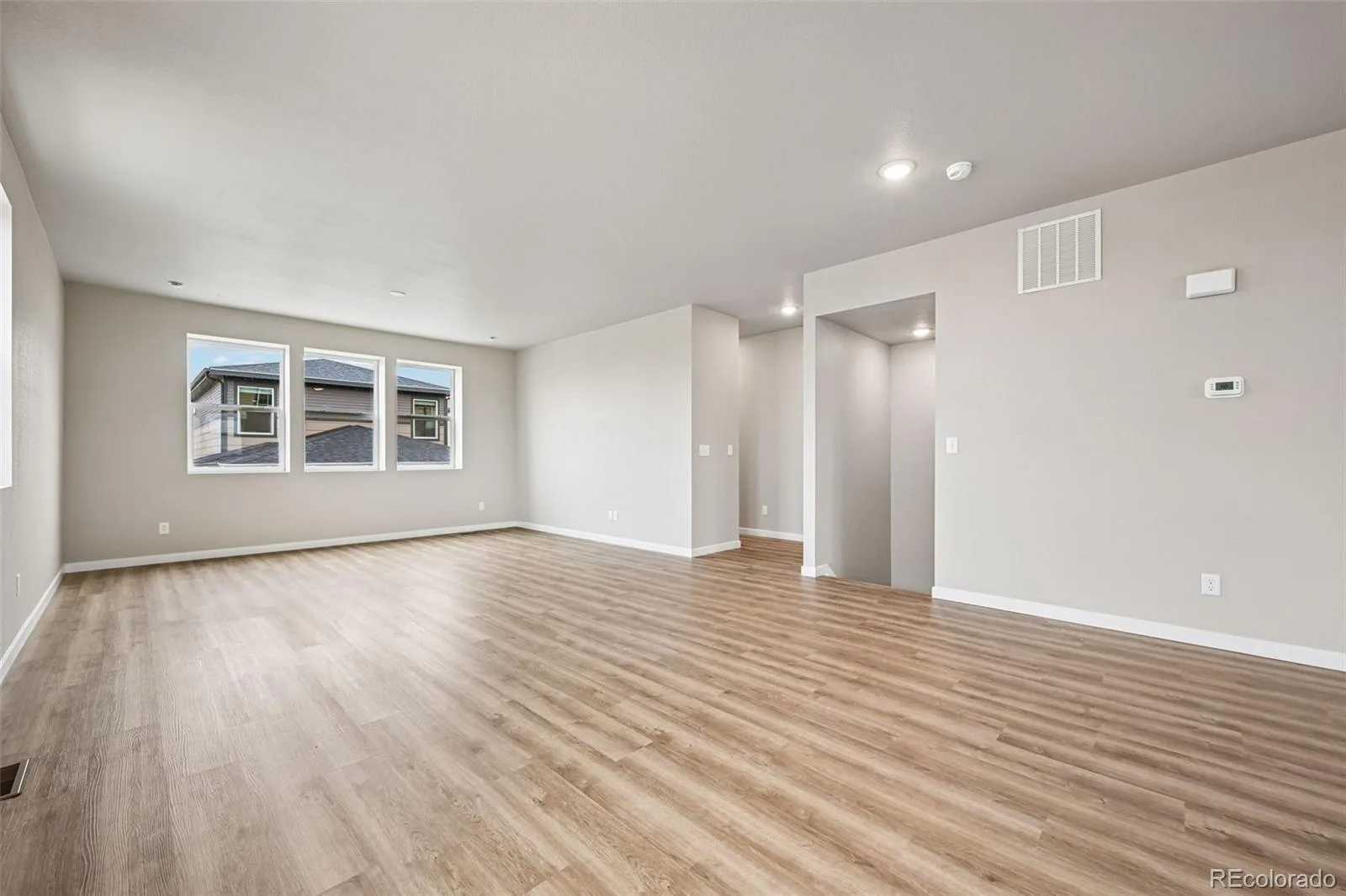 24111 E 54th Place Aurora CO 80019 | MLS #REC7670152 07292026002811 1600 2