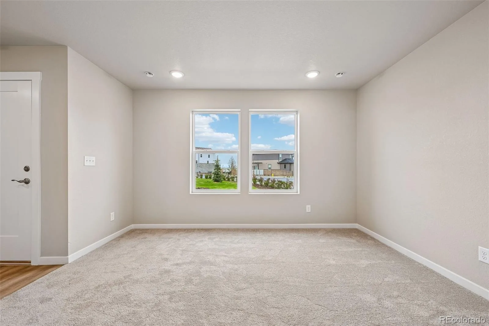 24111 E 54th Place Aurora CO 80019 | MLS #REC7670152 07292026002811 1600 20