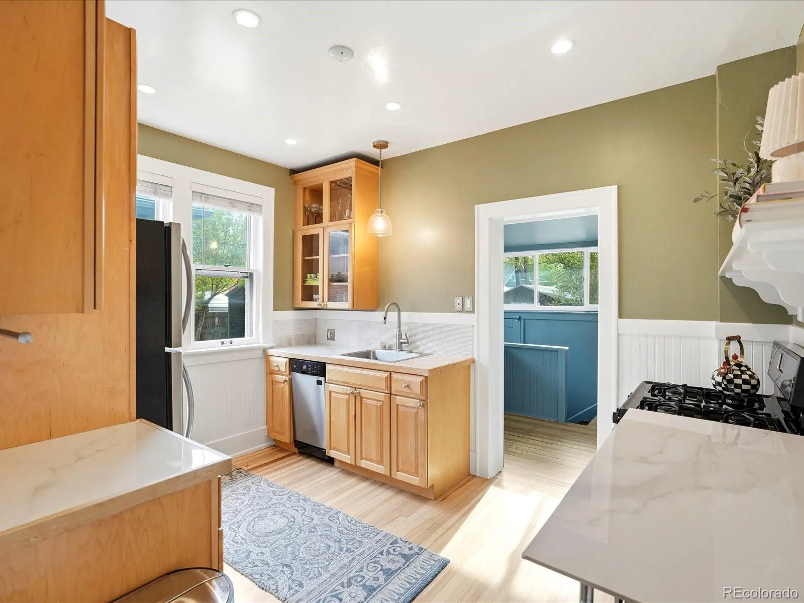 04152026231043 1600 16