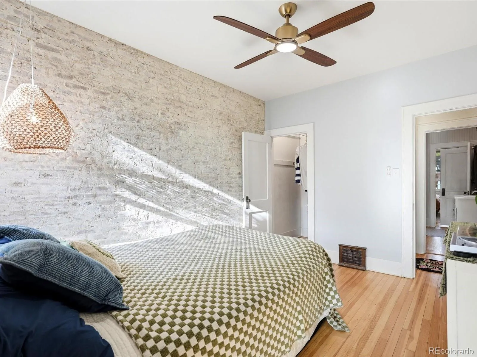 04152026231043 1600 26