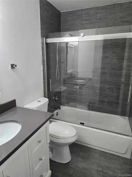 12312025180238 800 16